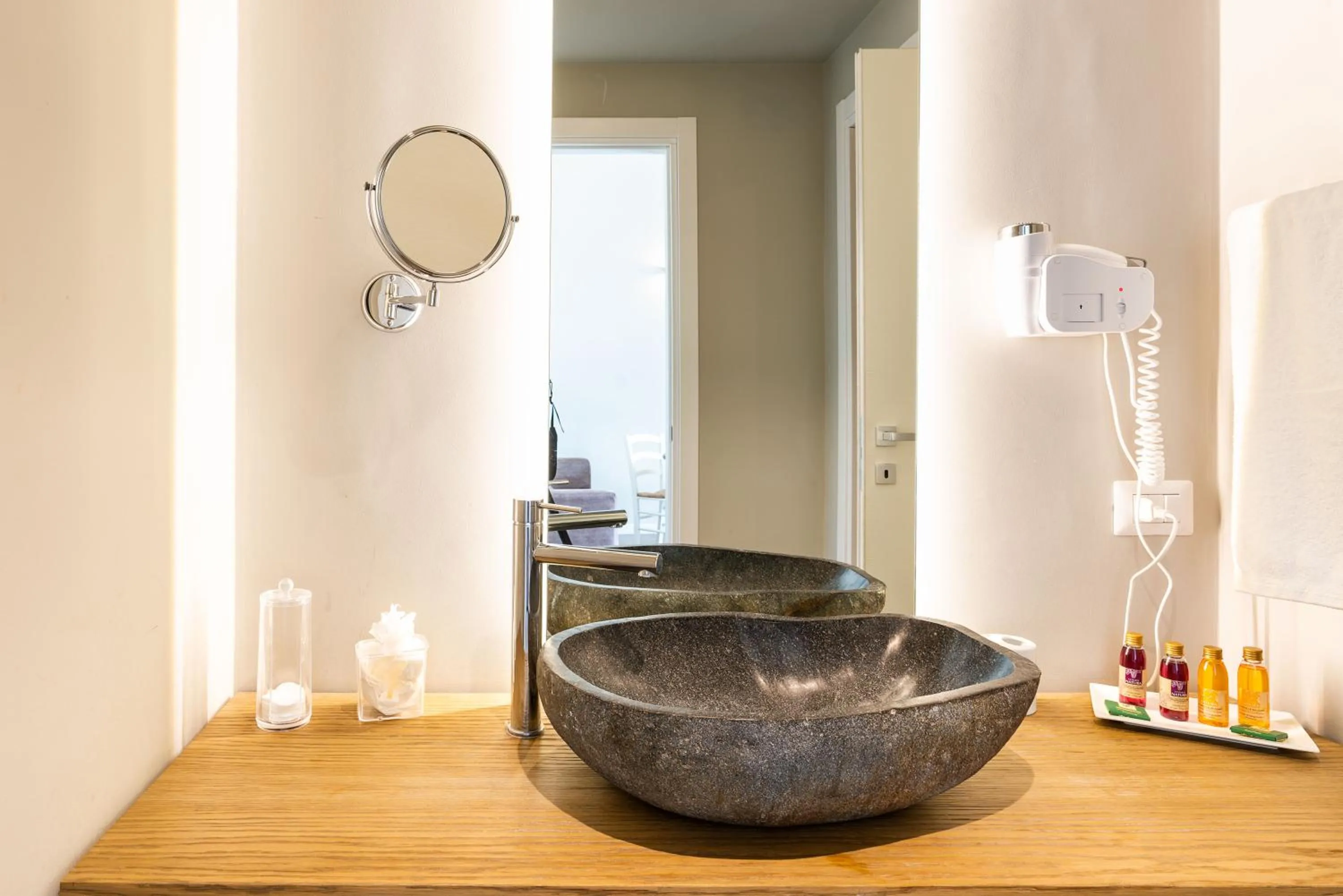 Bathroom in Kepos Etna Relais & Exclusive Spa