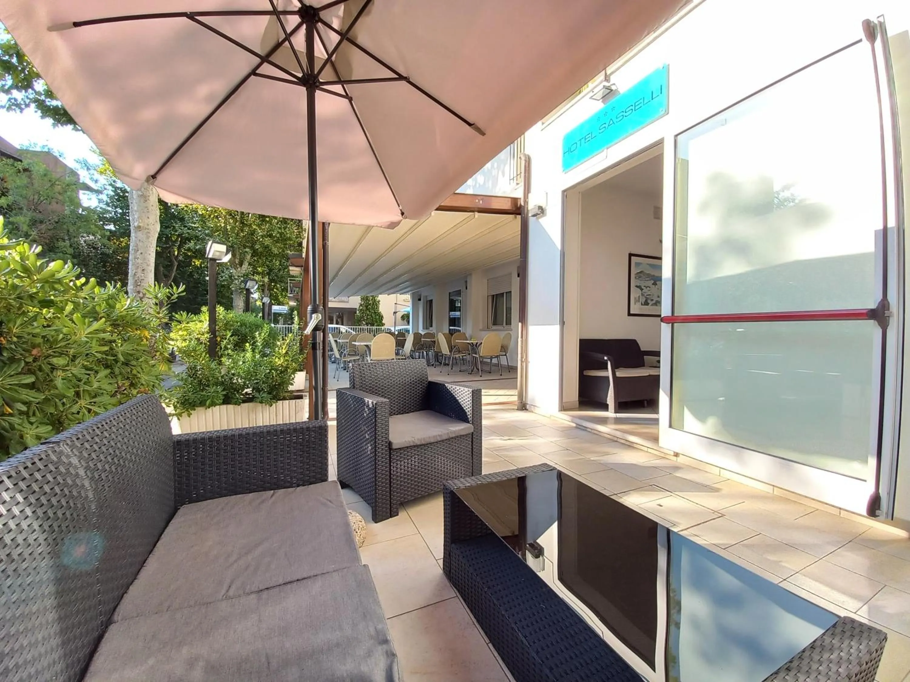 Patio in Hotel Sasselli