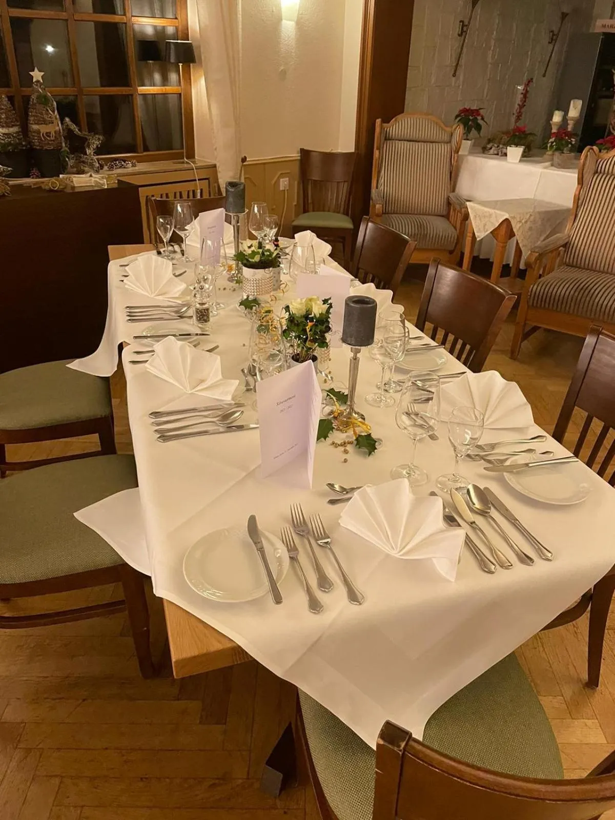 Restaurant/places to eat in Hotel Holter Schloßkrug