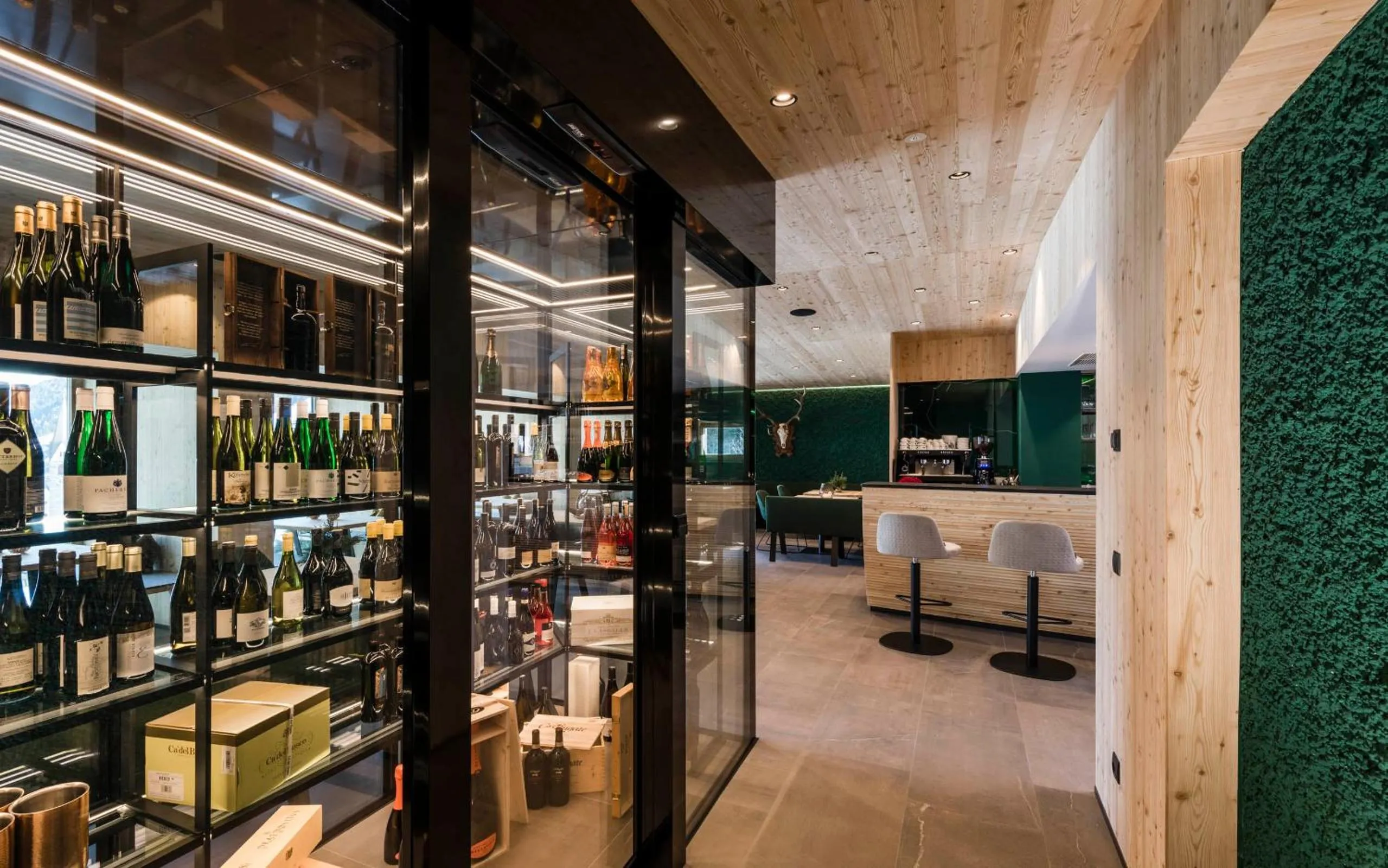 Lounge or bar in Hotel Jaufentalerhof