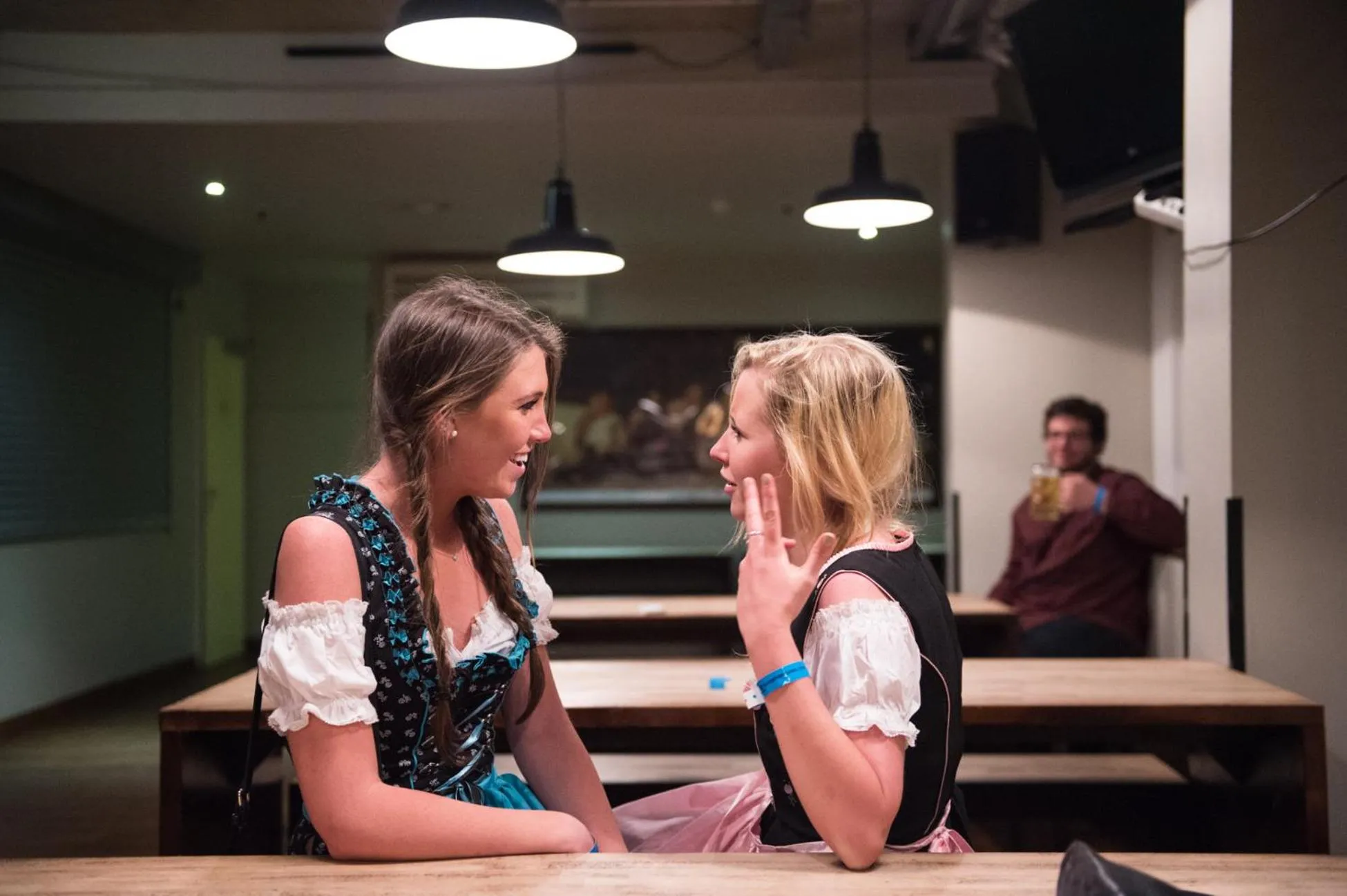 People in Wombat's City Hostel Munich Hauptbahnhof