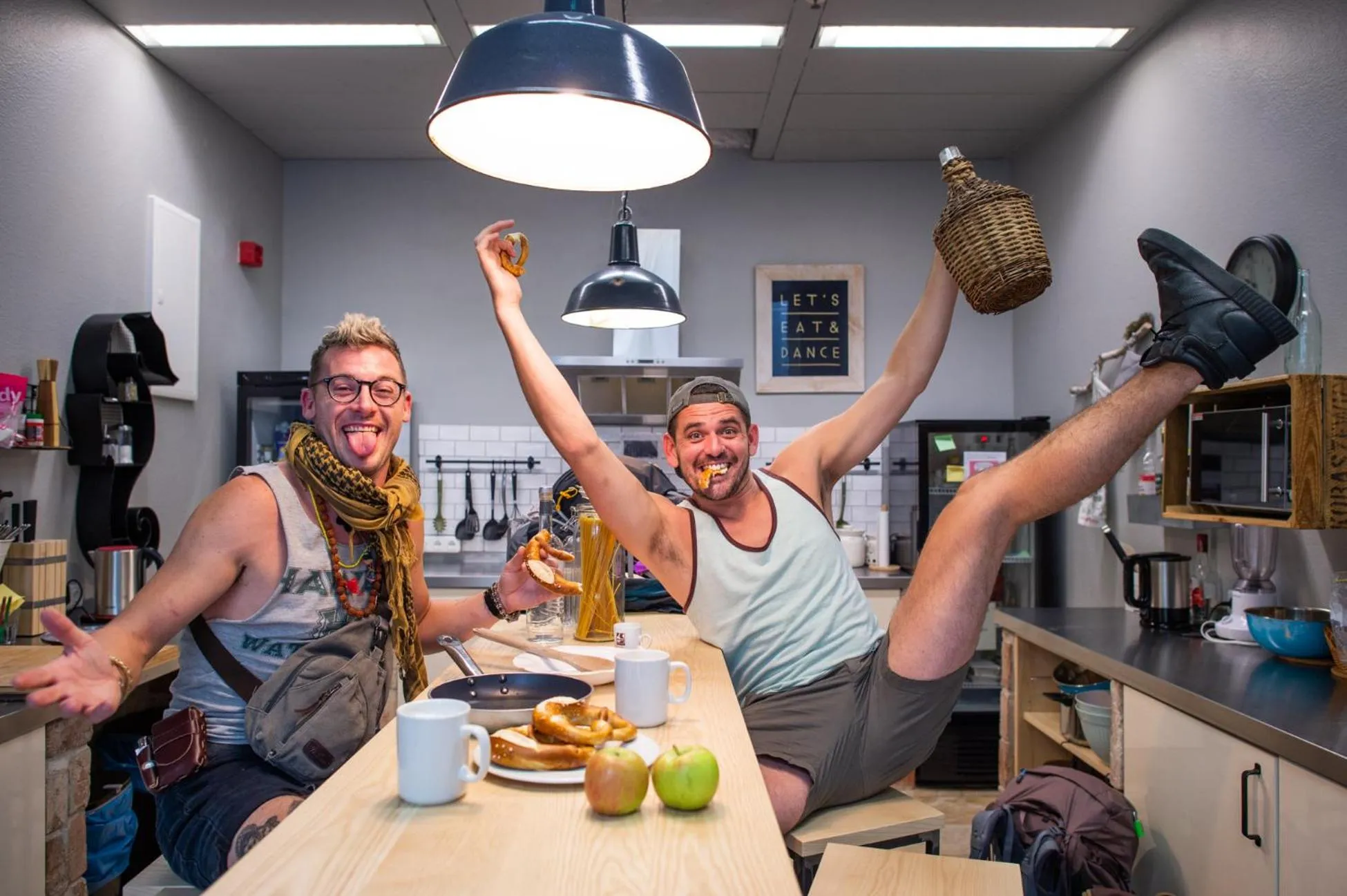 People in Wombat's City Hostel Munich Hauptbahnhof