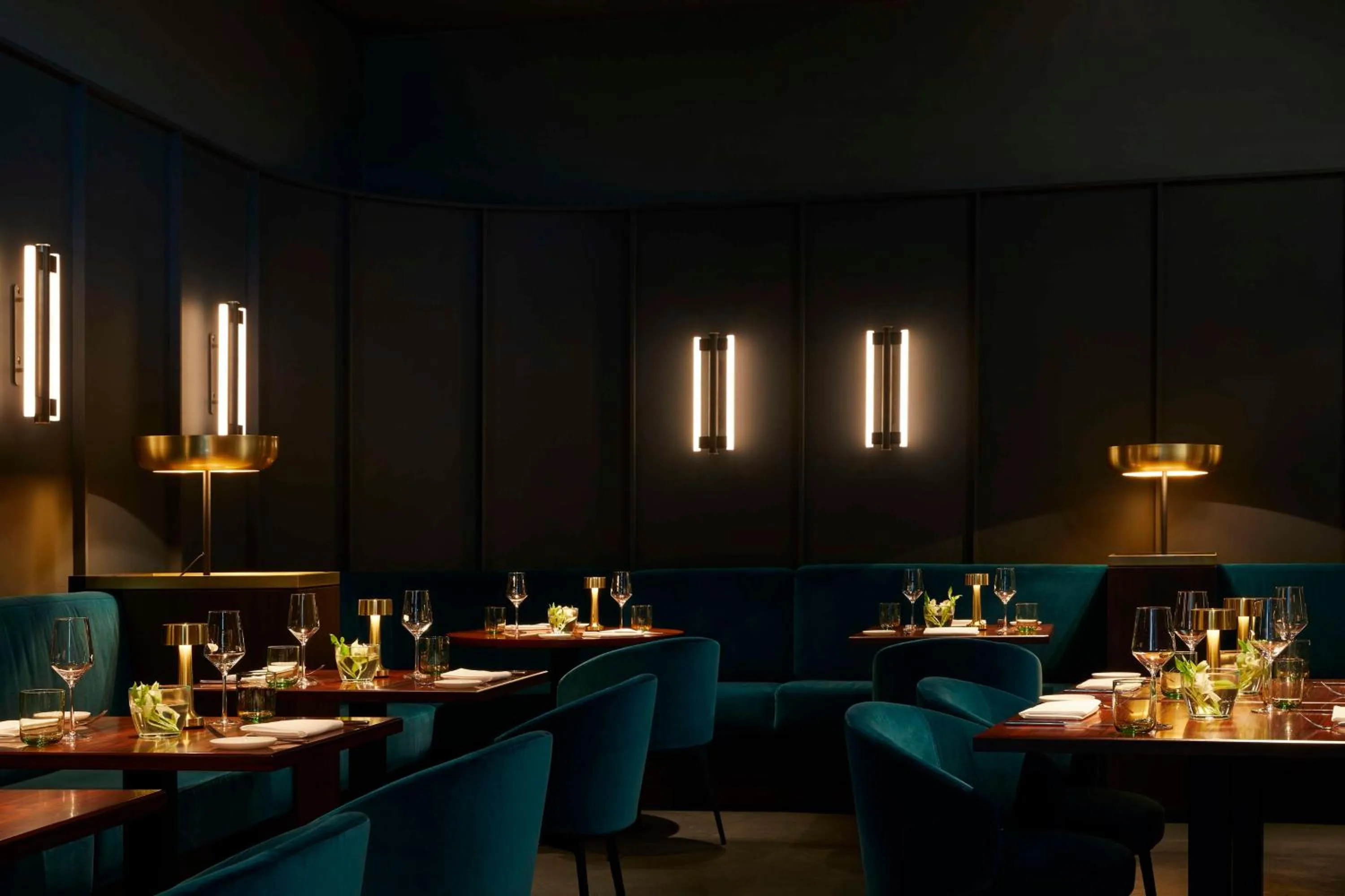 Restaurant/places to eat in Infinity Hotel & Conference Resort Munich