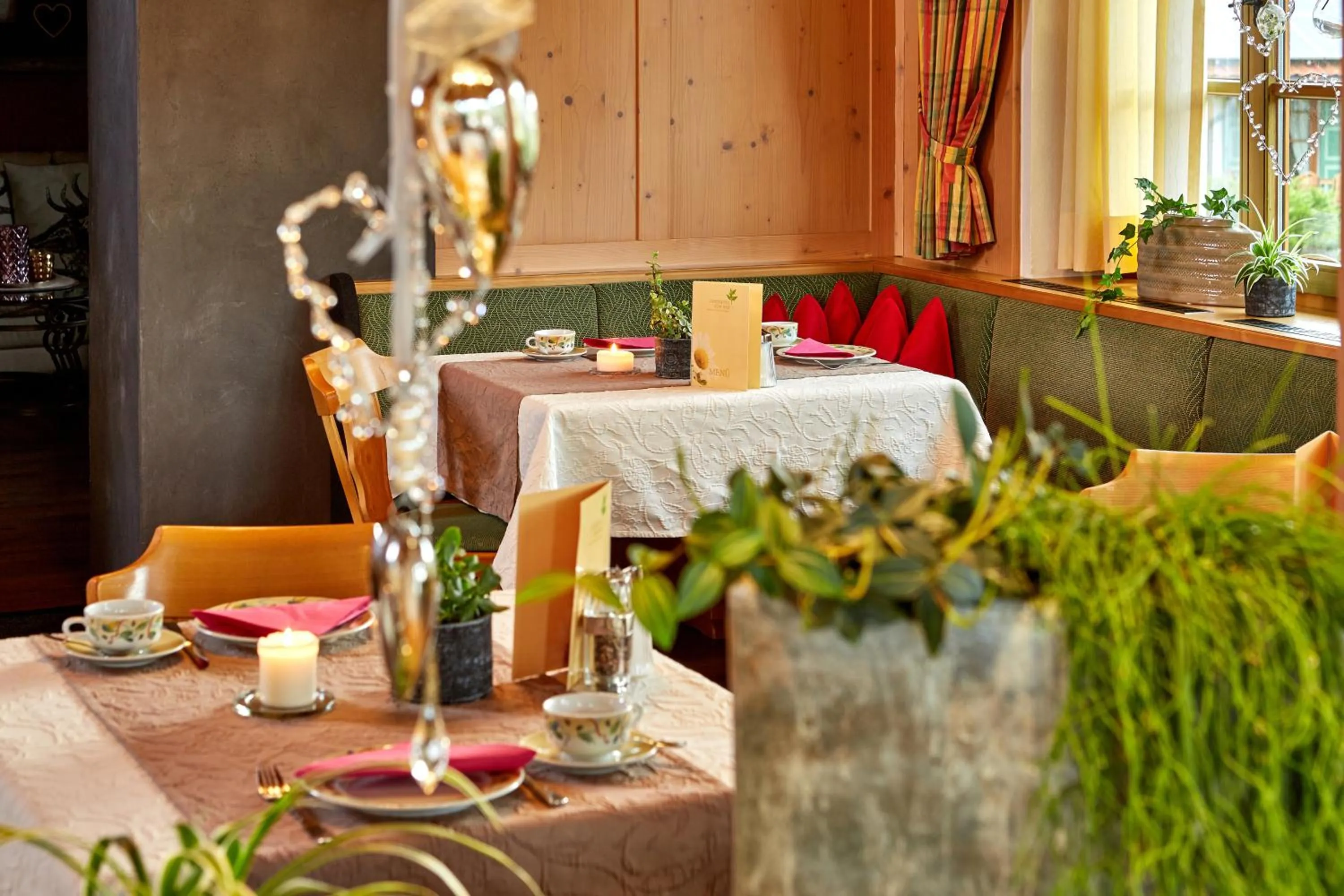 Restaurant/places to eat in Landhotel zum Bad