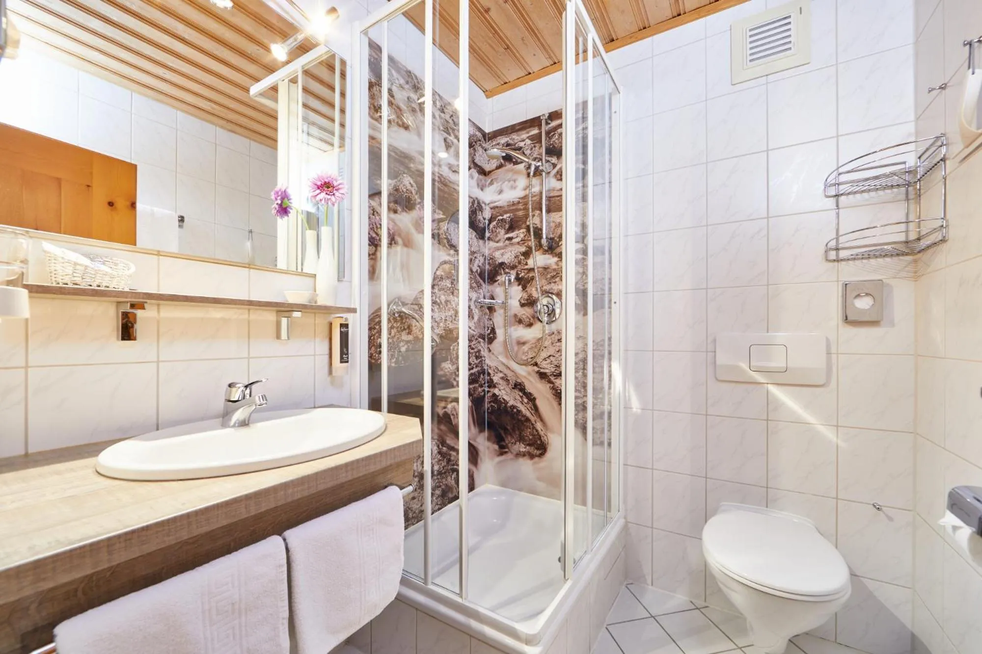 Bathroom in Landhotel zum Bad