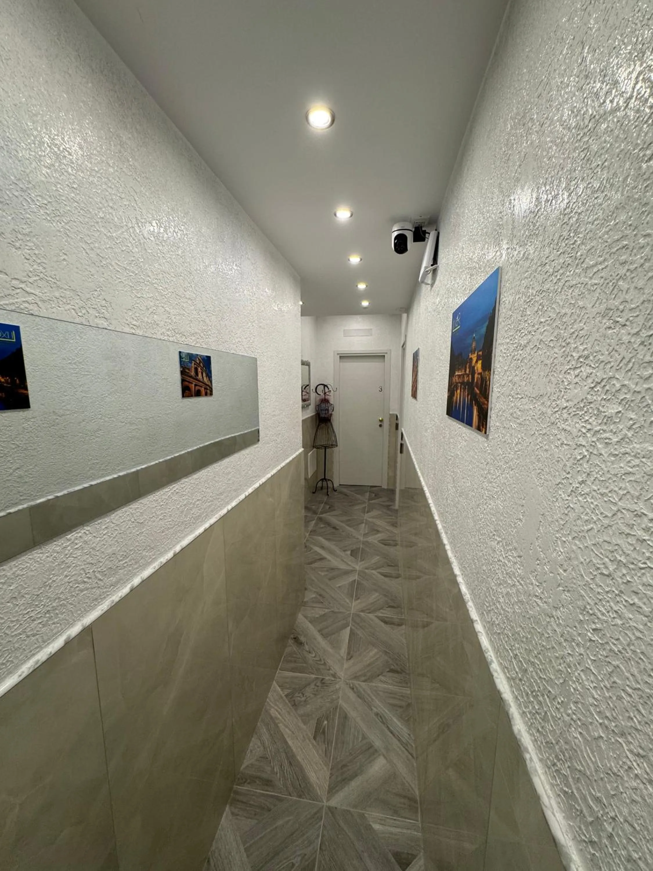 Logo/Certificate/Sign in Fashion Lux