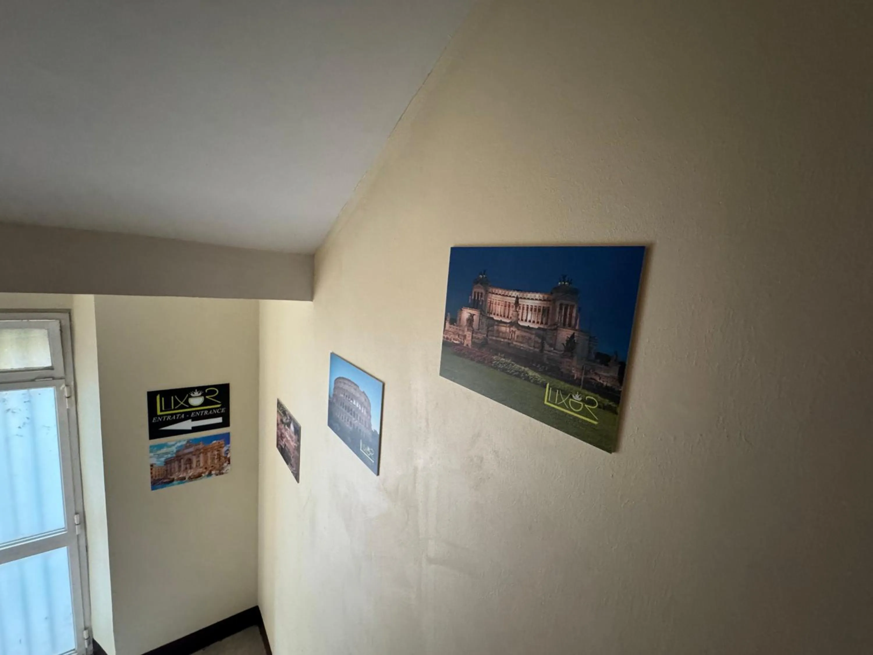 Logo/Certificate/Sign in Fashion Lux