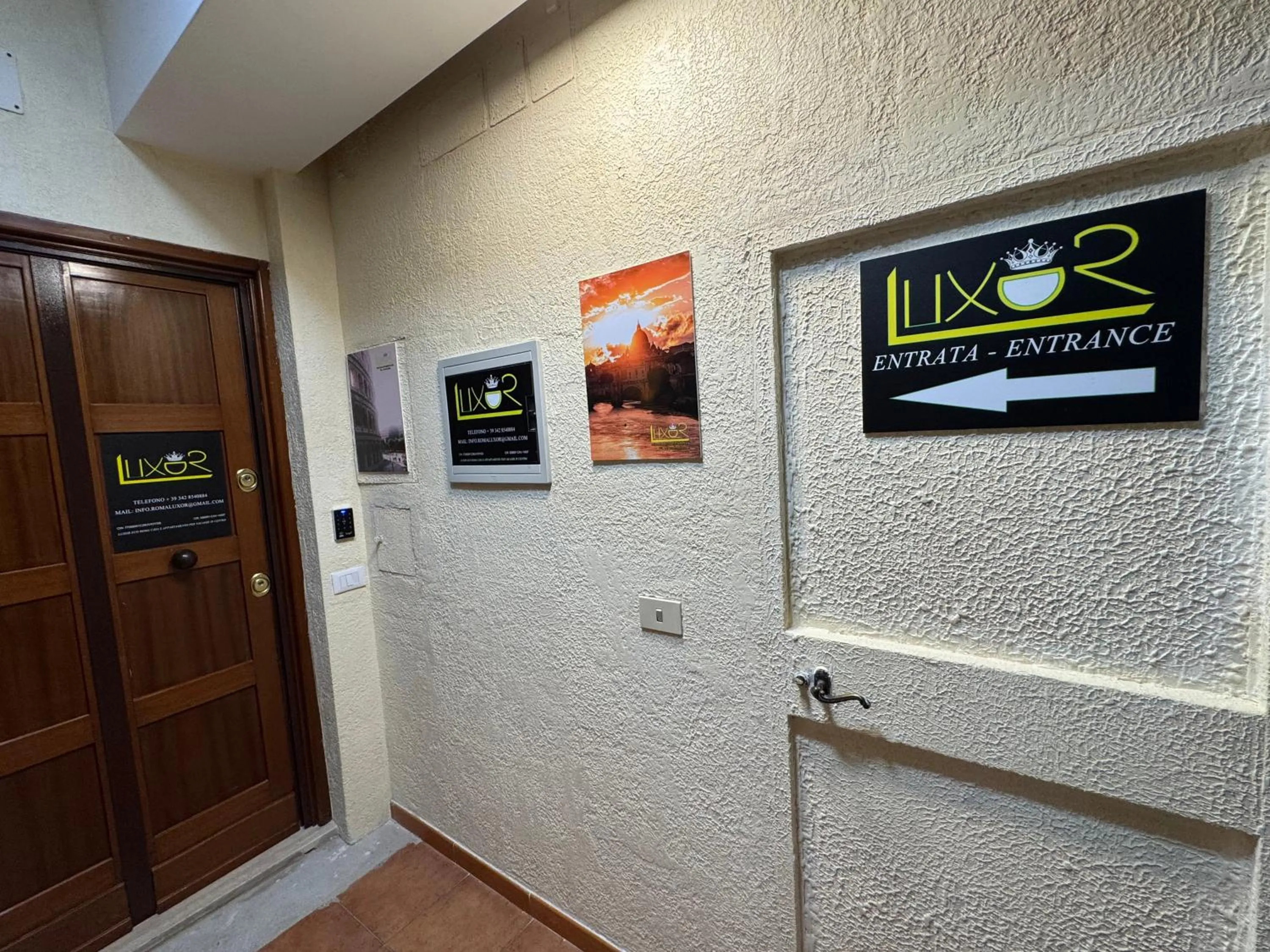 Location in Fashion Lux