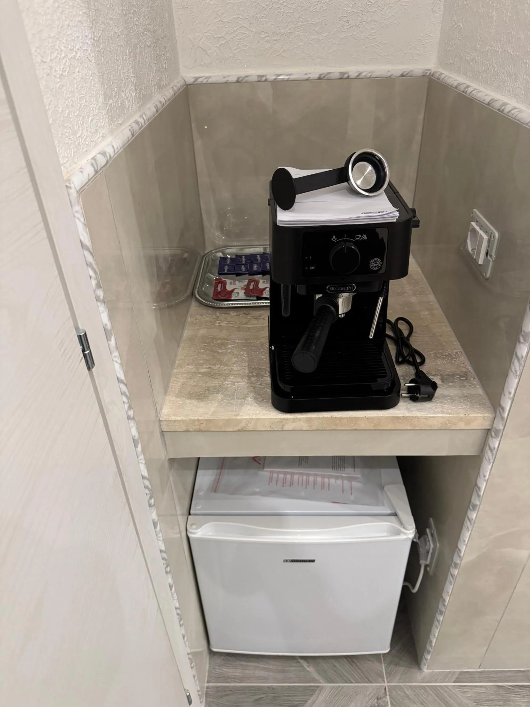 Kitchen or kitchenette in Fashion Lux