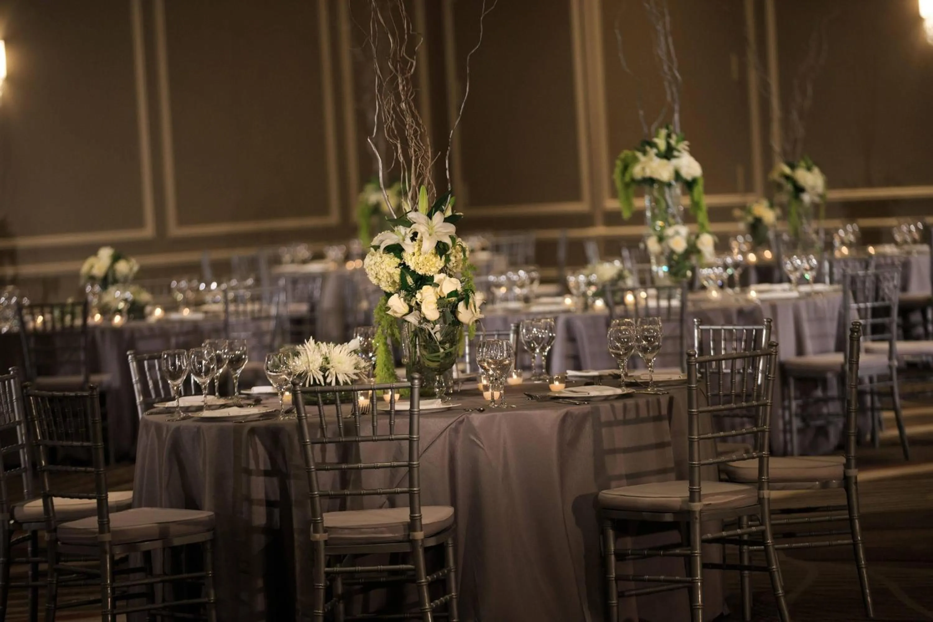 Lobby or reception in Renaissance Orlando at SeaWorld®