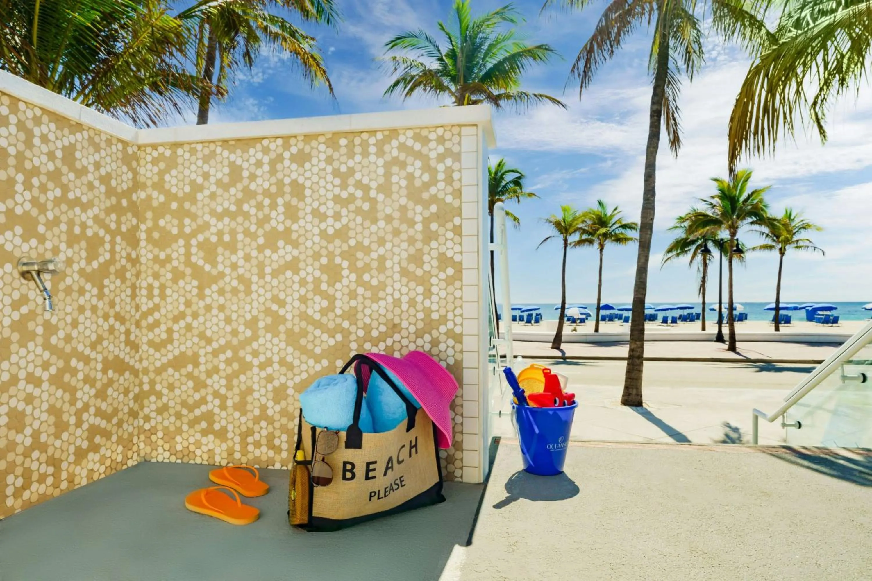 Bathroom in Courtyard by Marriott Oceanside Fort Lauderdale Beach