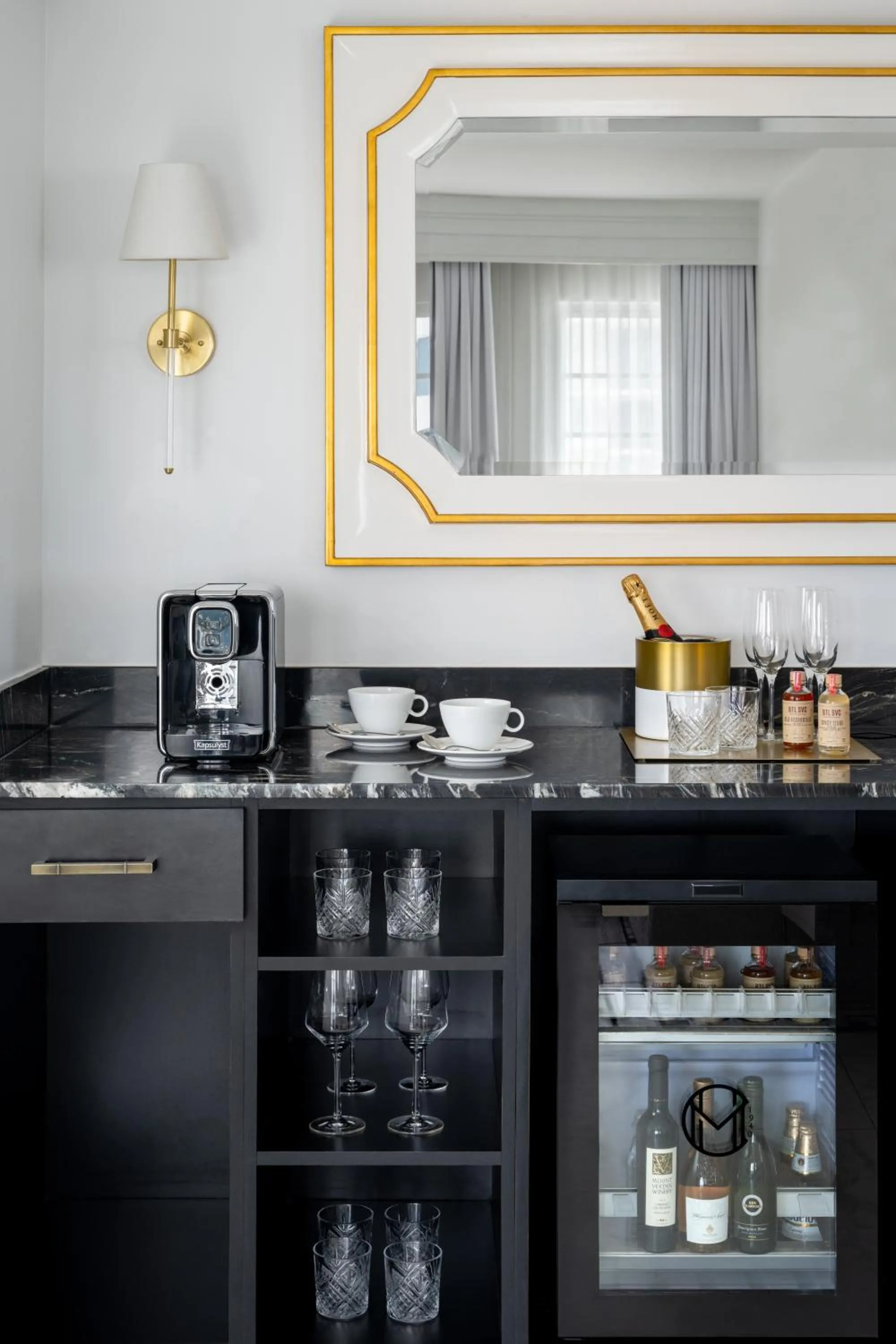 Cadillac Hotel & Beach Club, Autograph Collection