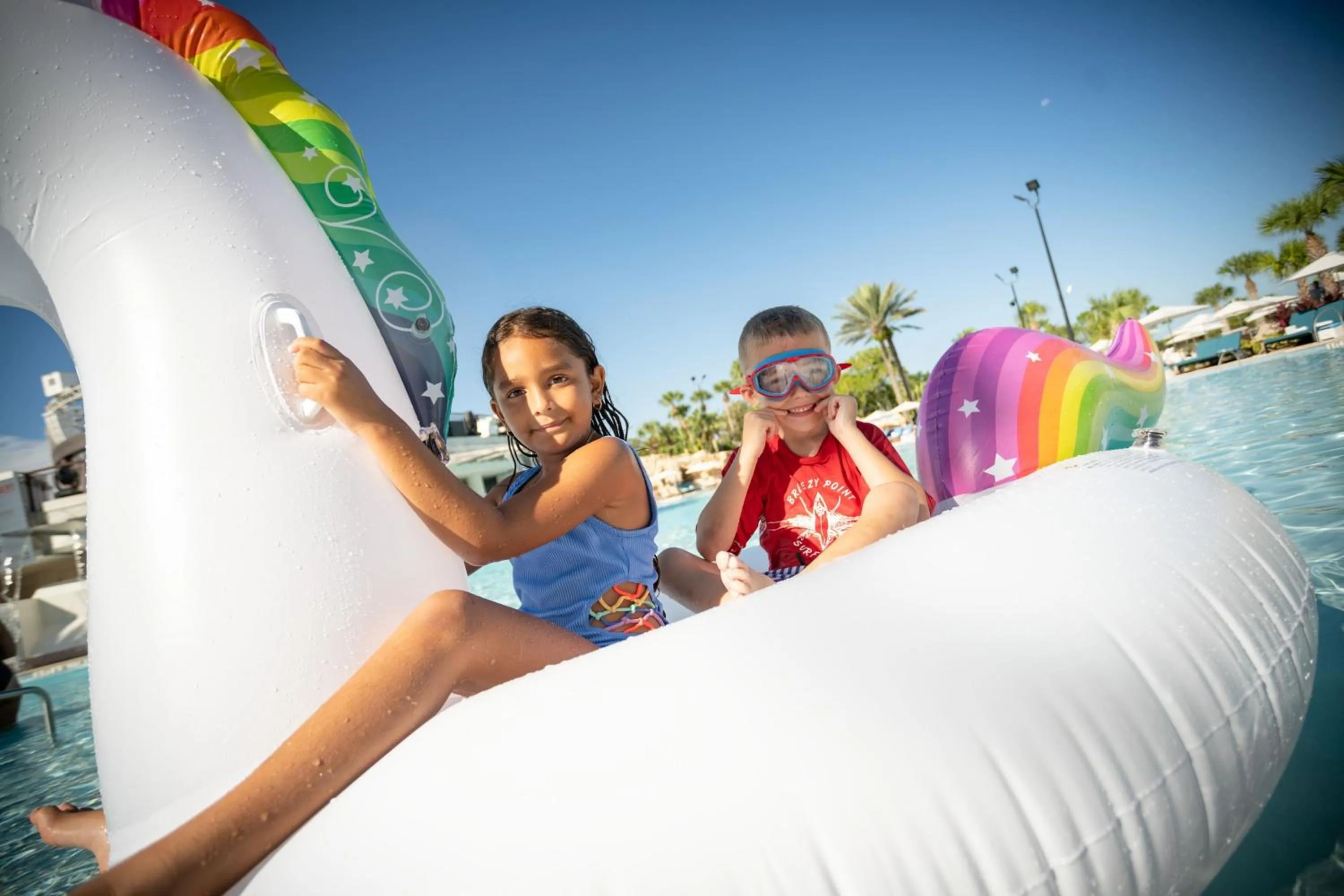 Swimming pool in Orlando World Center Marriott