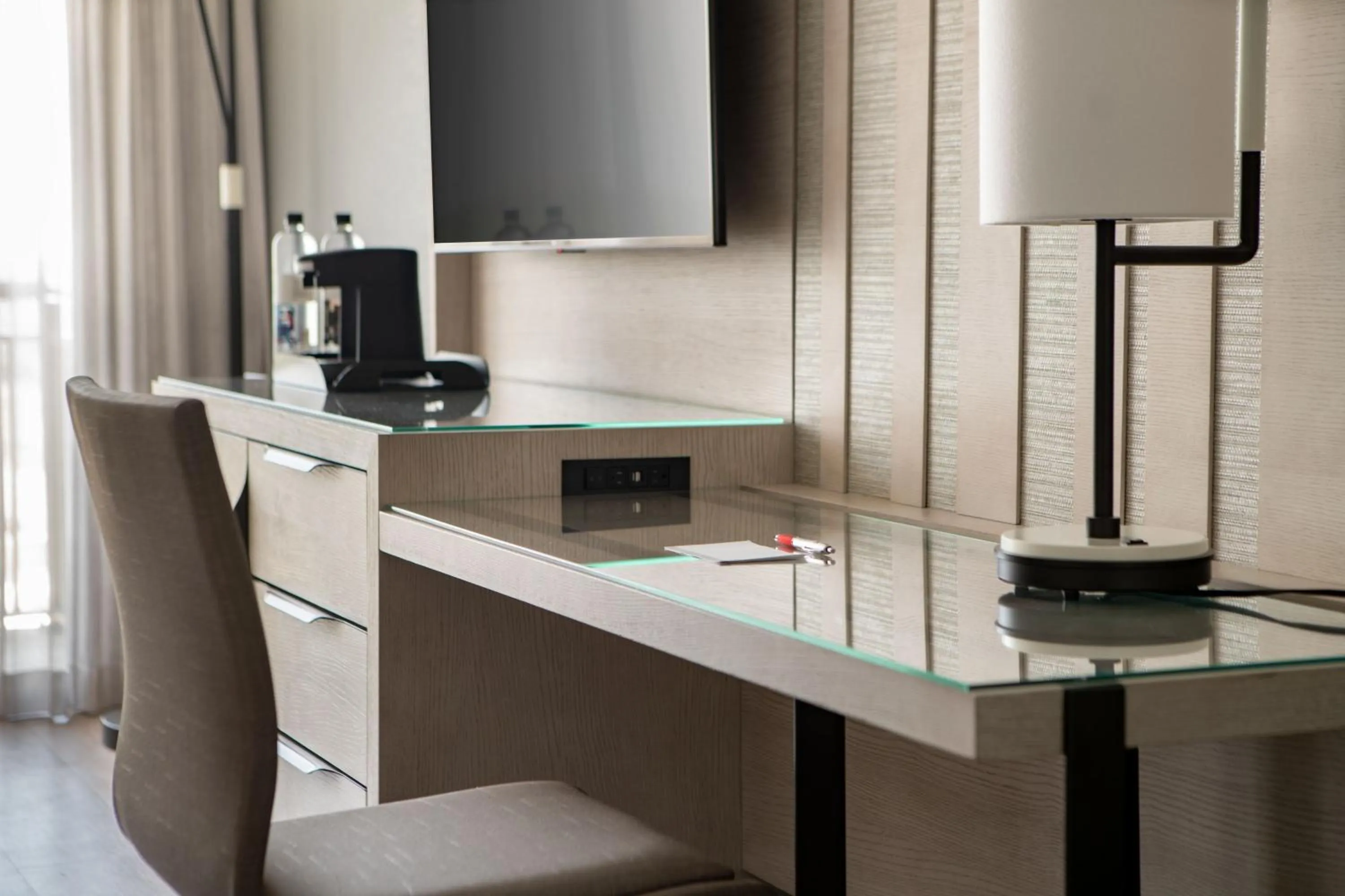 Photo of the whole room in Orlando World Center Marriott