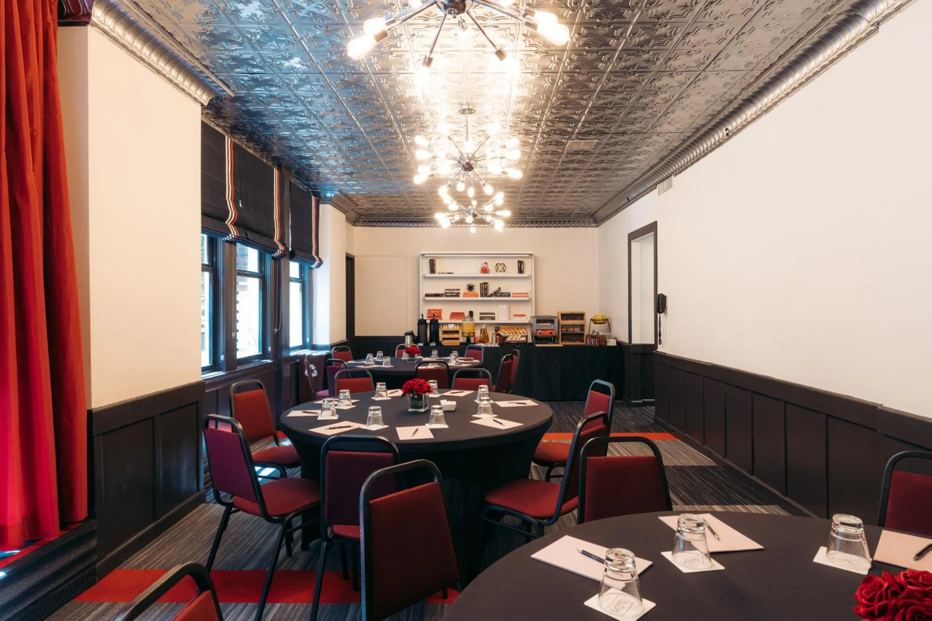 Property building in Hotel Triton