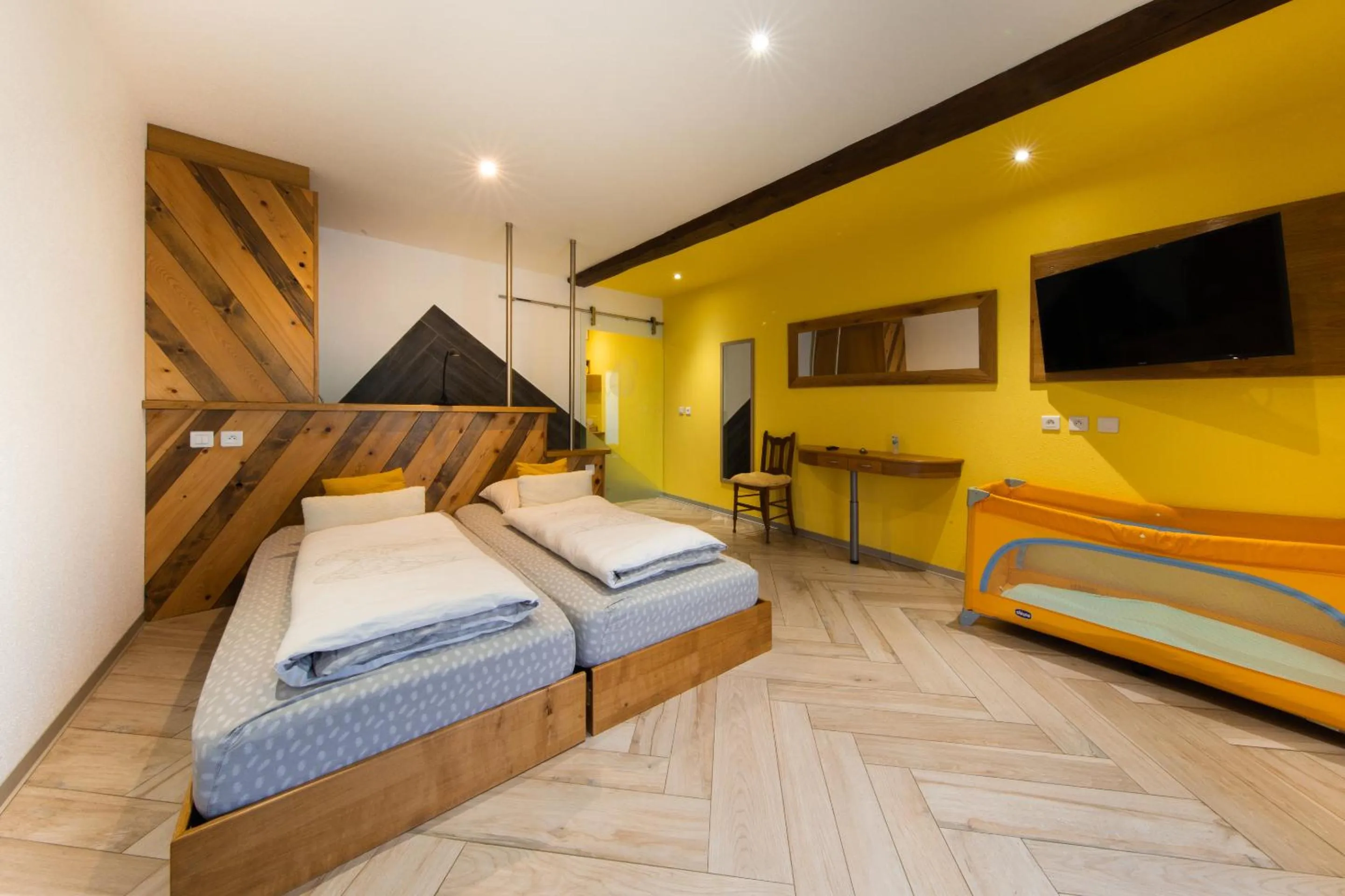 Bedroom, Bed in Le Domaine du Verger gîtes et SPA