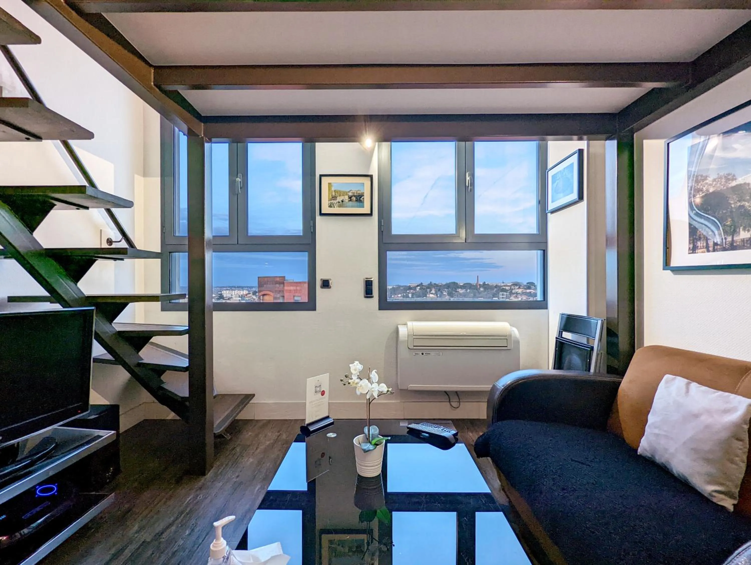Living room in Haut Lofts - Toulouse Centre Ramblas