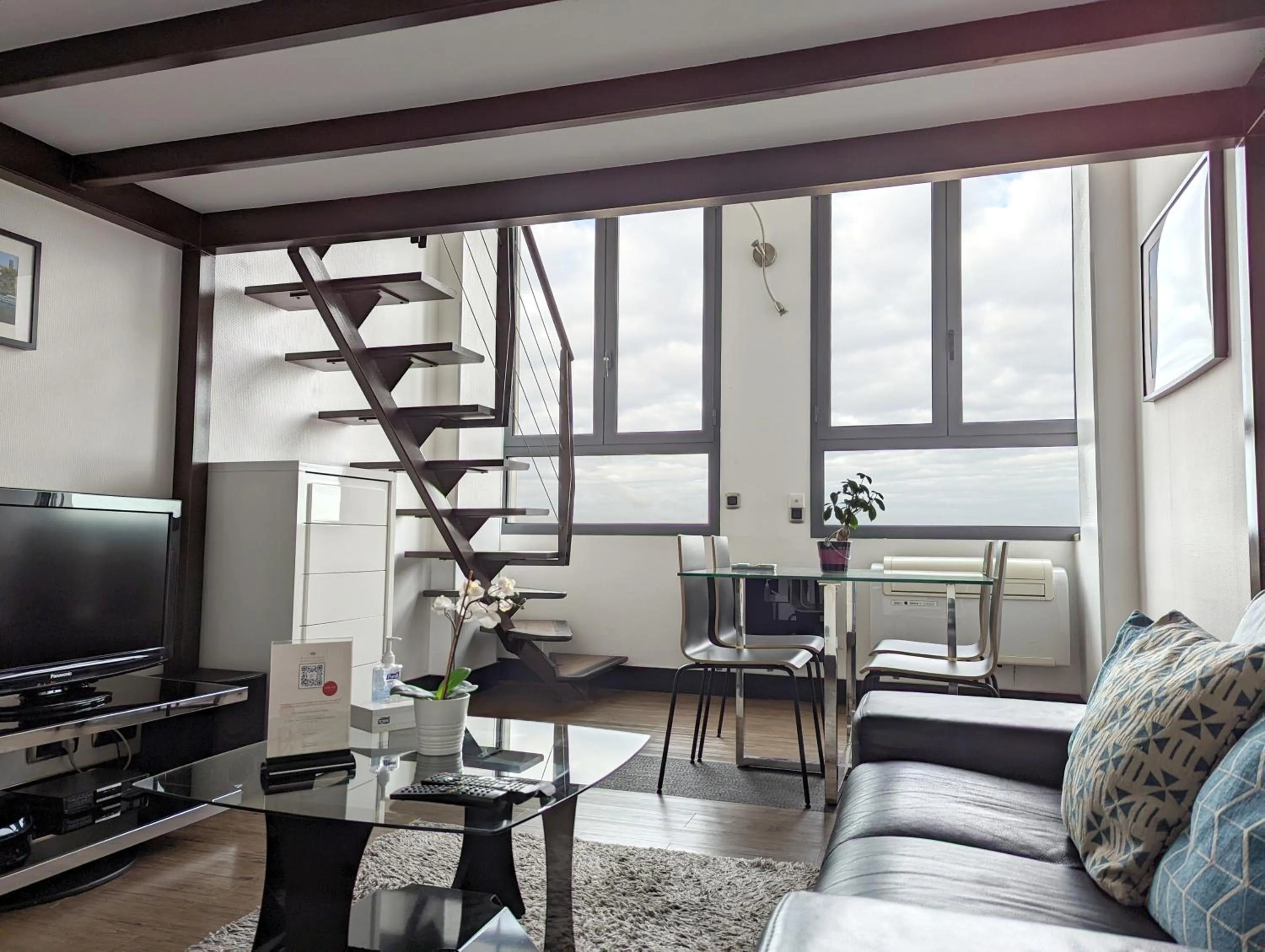 Living room in Haut Lofts - Toulouse Centre Ramblas