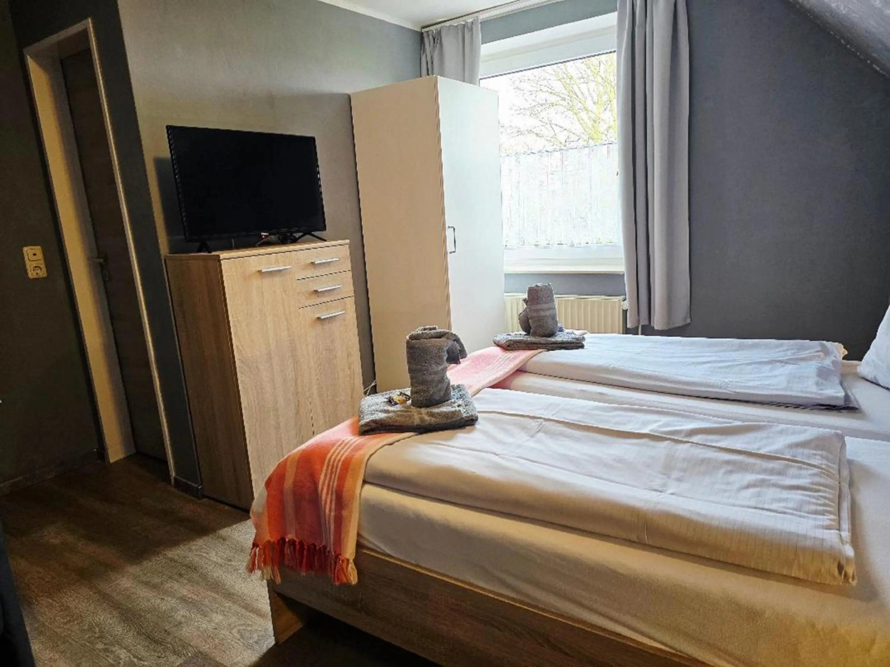 Photo of the whole room, Bed in Hotel Up Diek