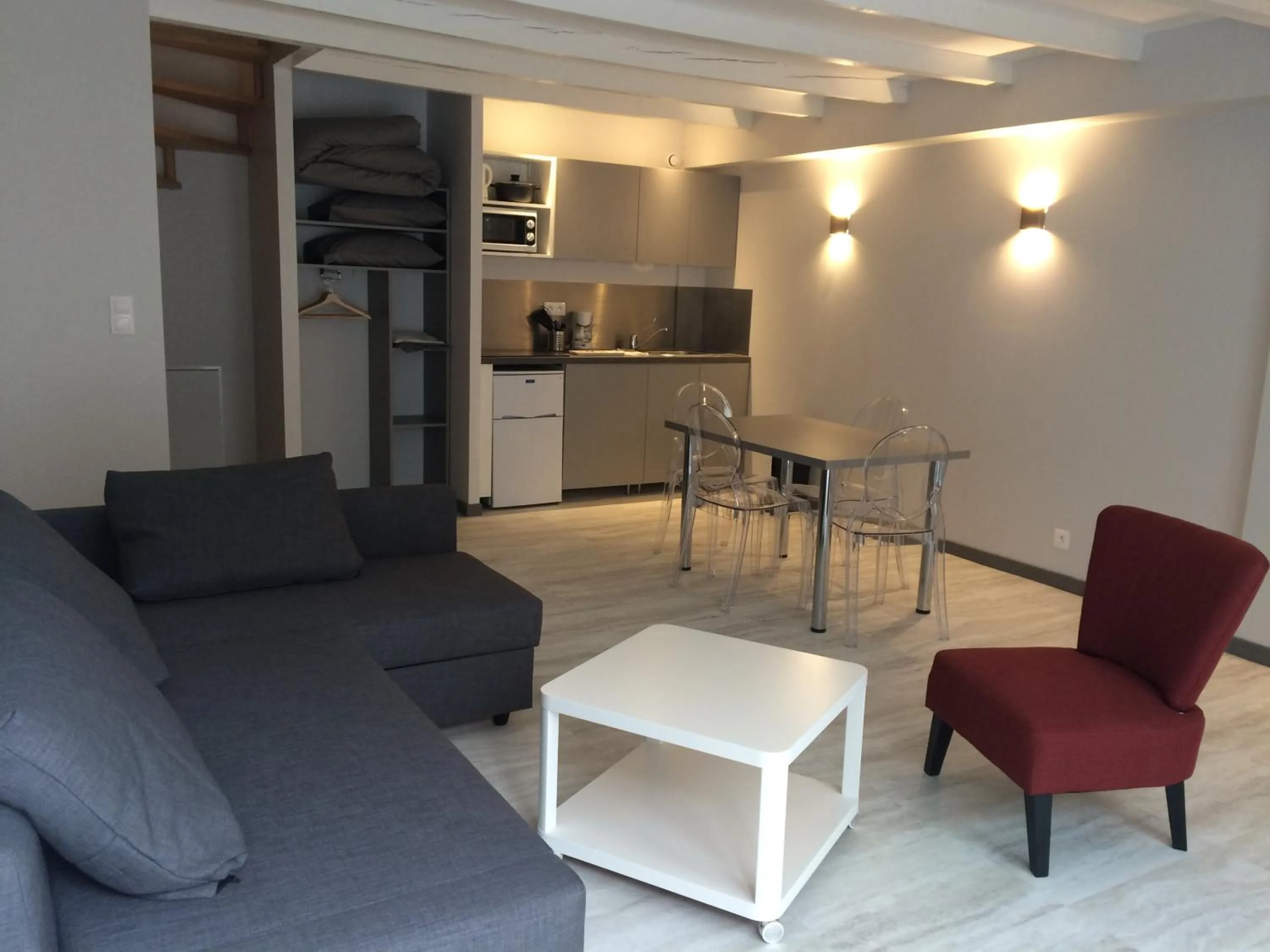 Living room in Smartappart Caen Grusse