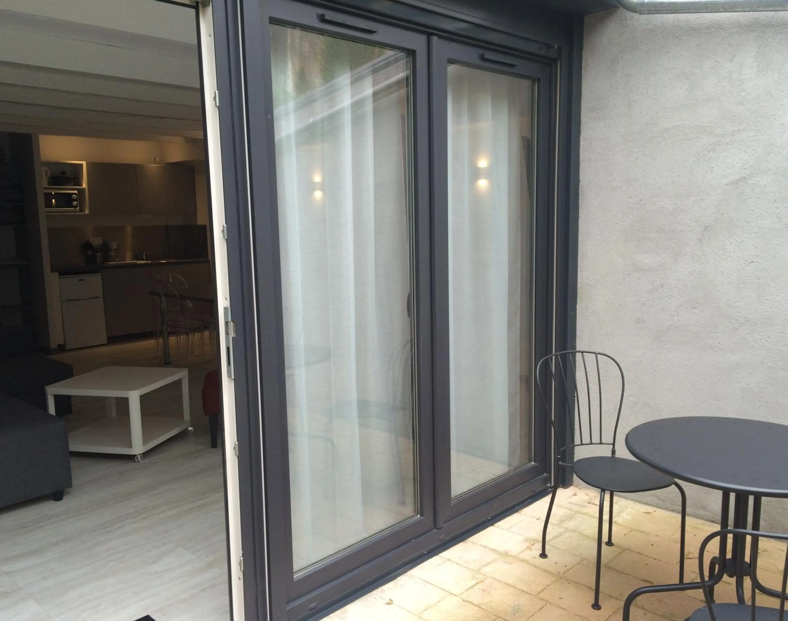 Balcony/Terrace in Smartappart Caen Grusse