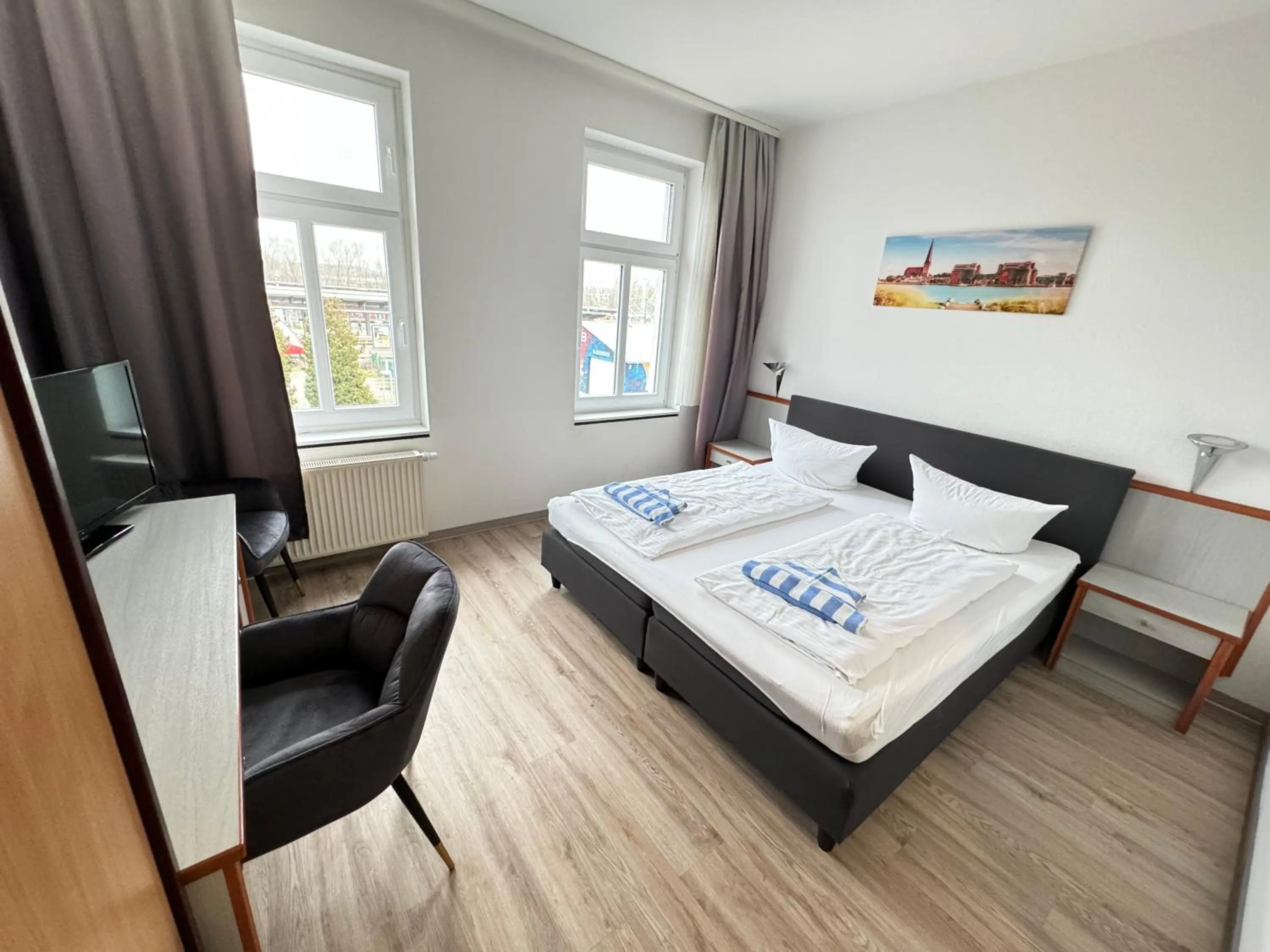 Bed in Appartement-Hotel Rostock
