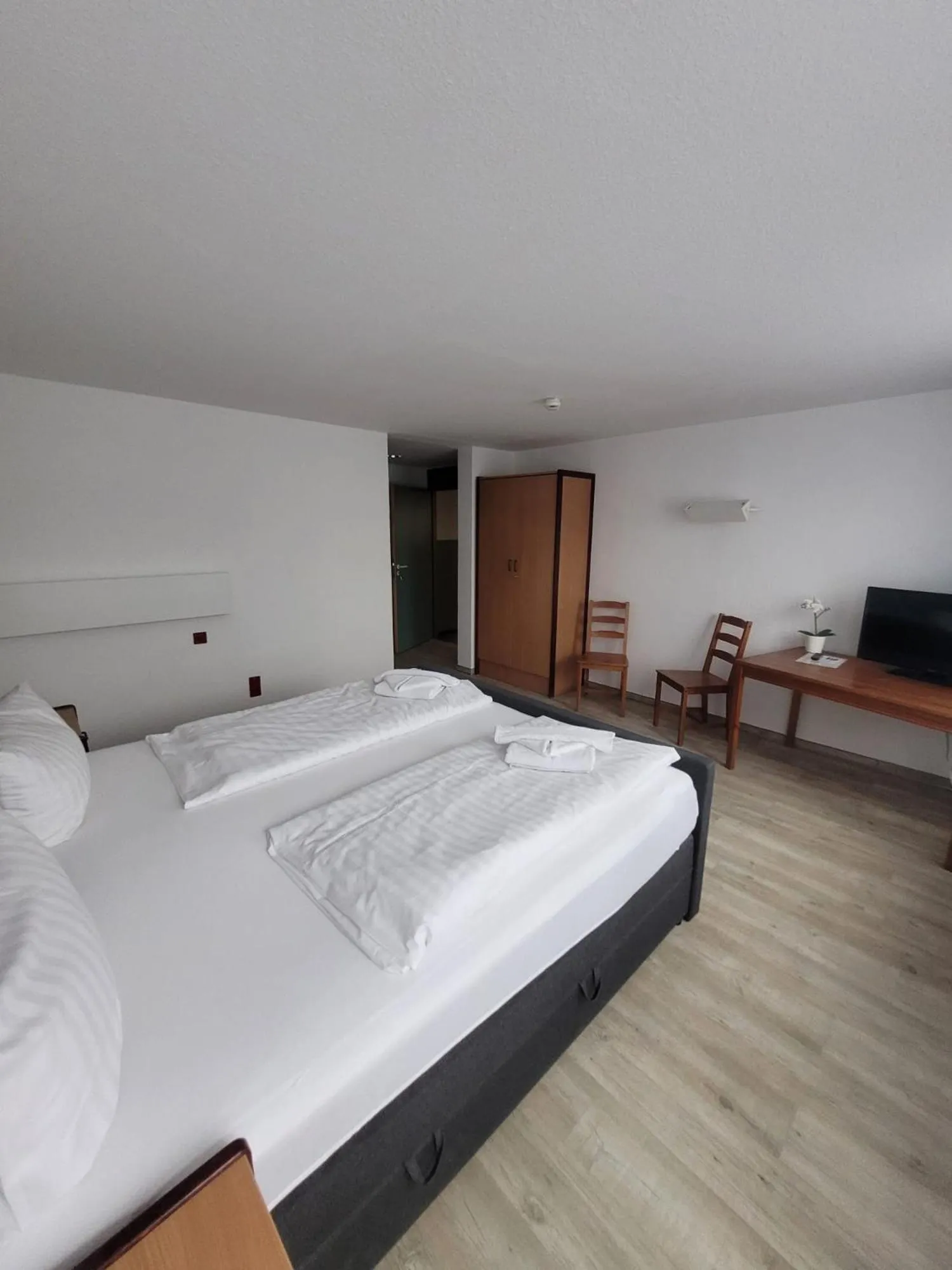 Bed in Appartement-Hotel Rostock