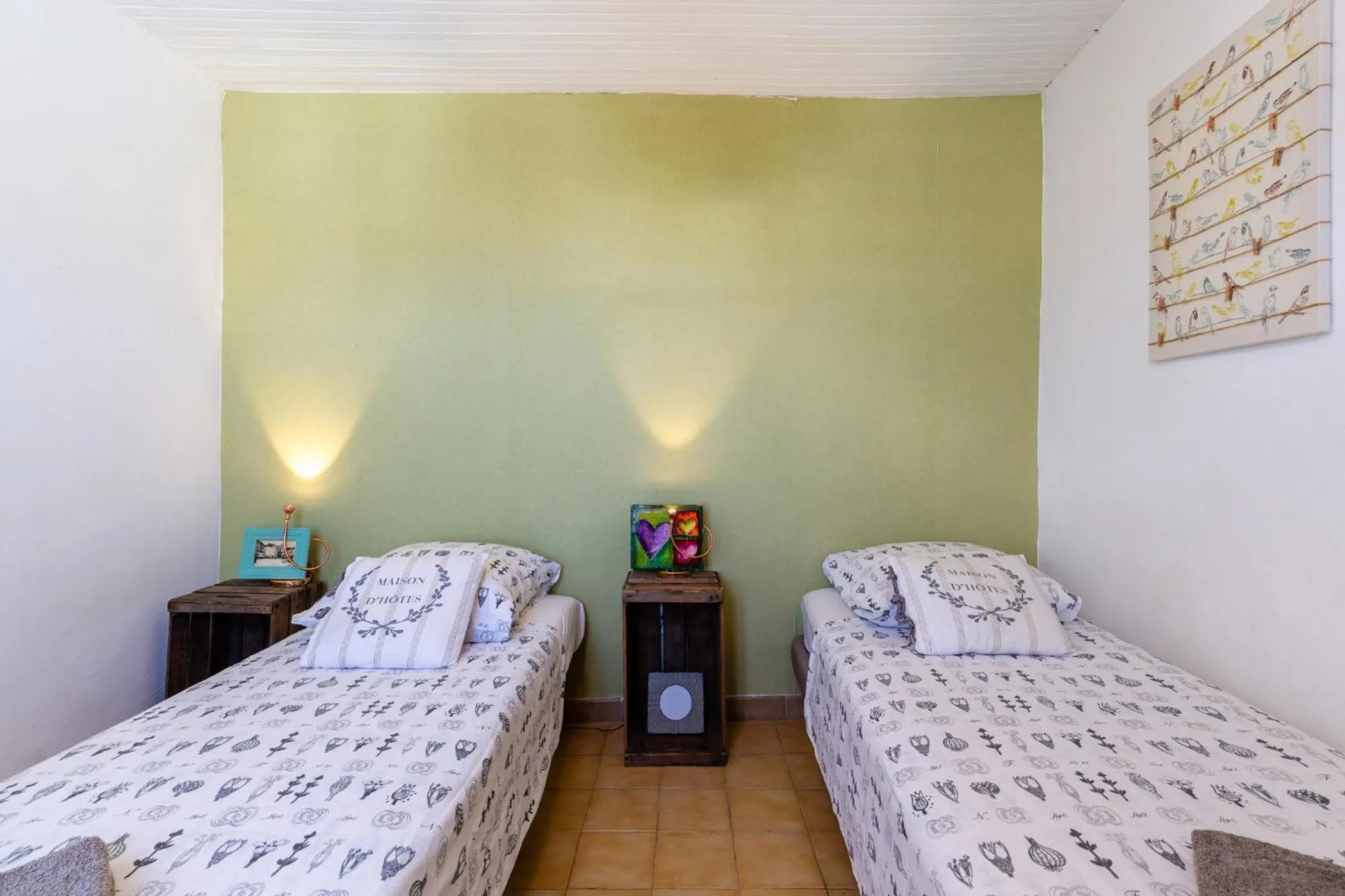 Bedroom, Bed in The Crew House La Ciotat