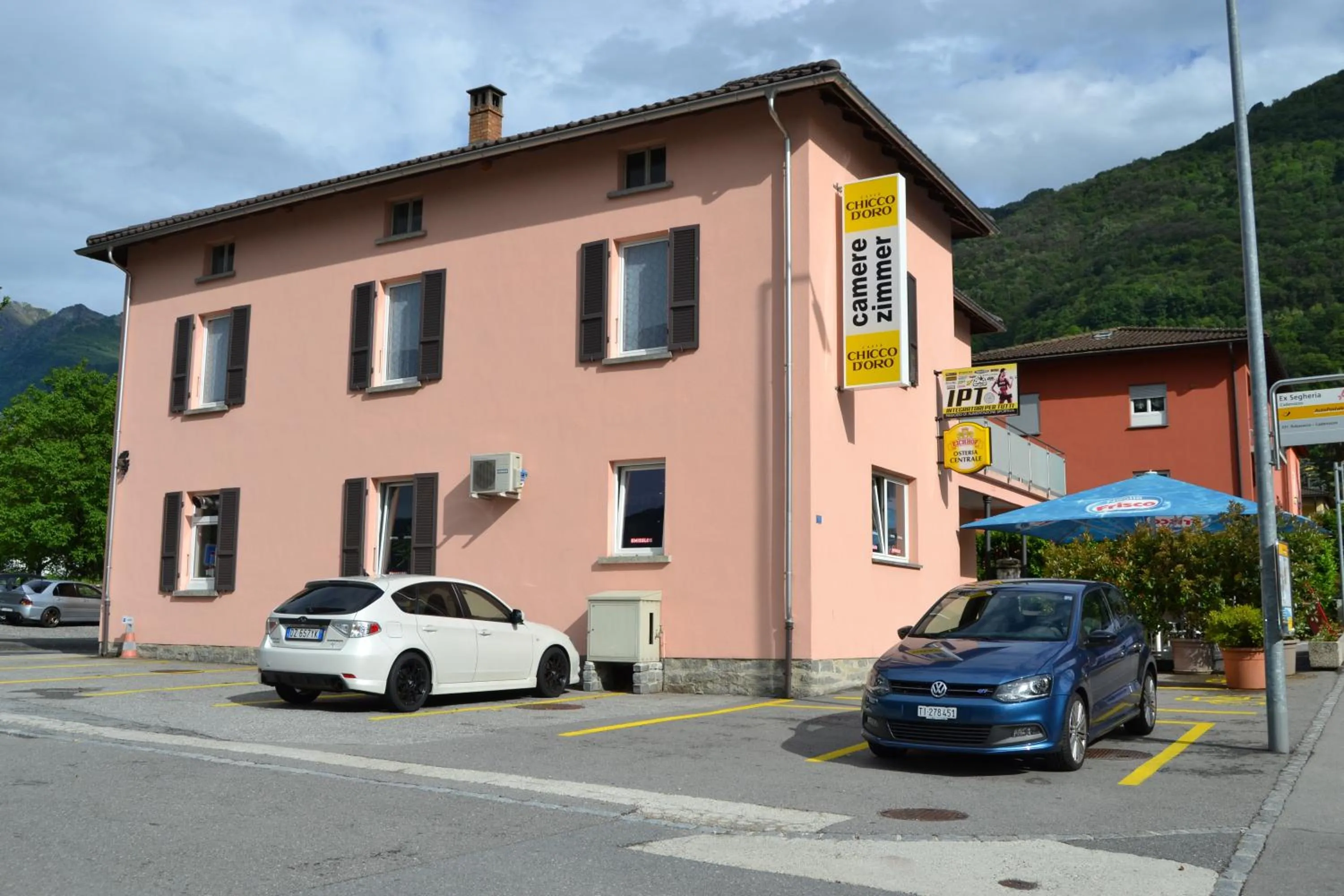 Property building in Osteria Centrale