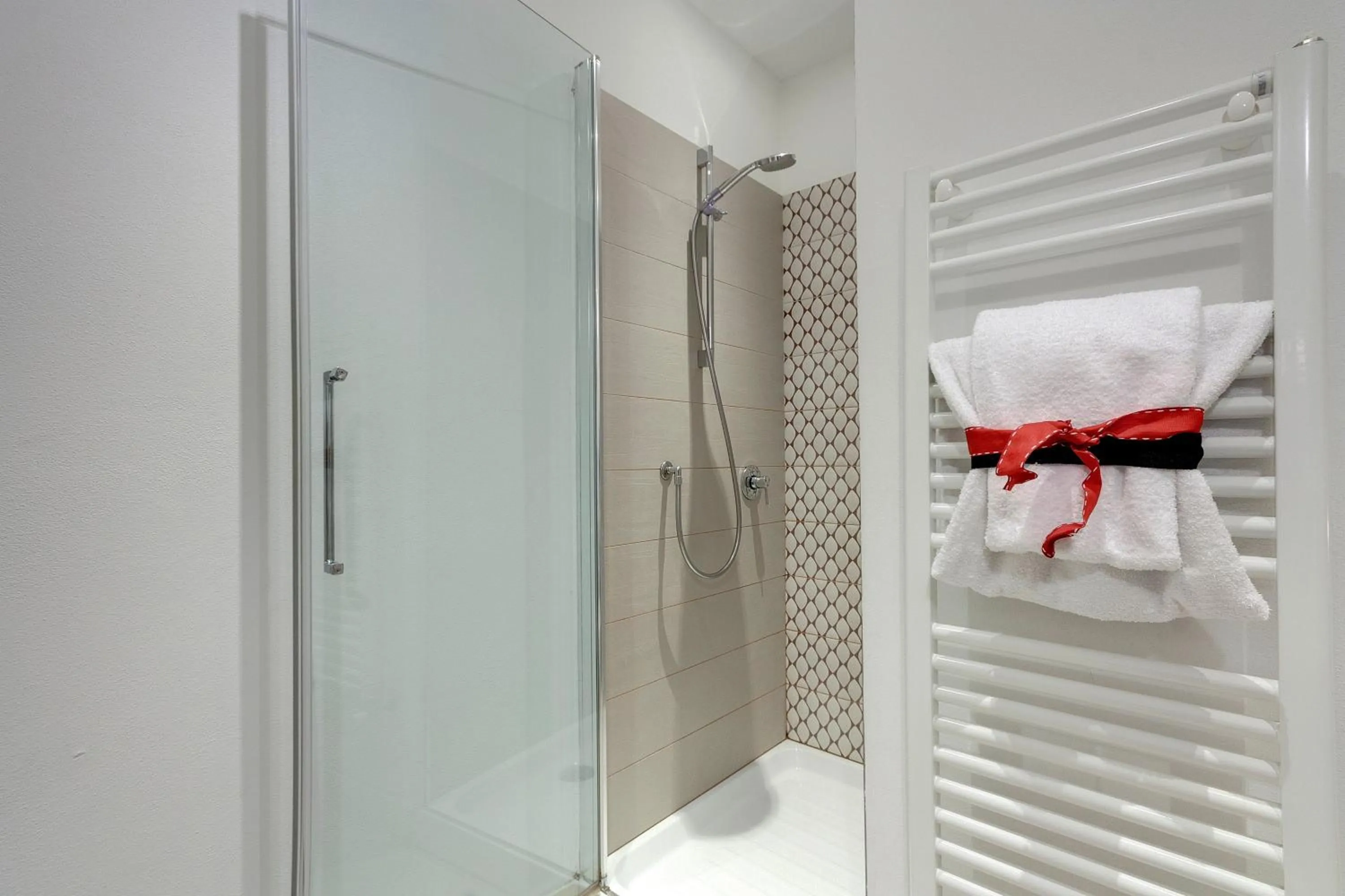 Shower in Costa San Giorgio Apartment by Mamo Florence