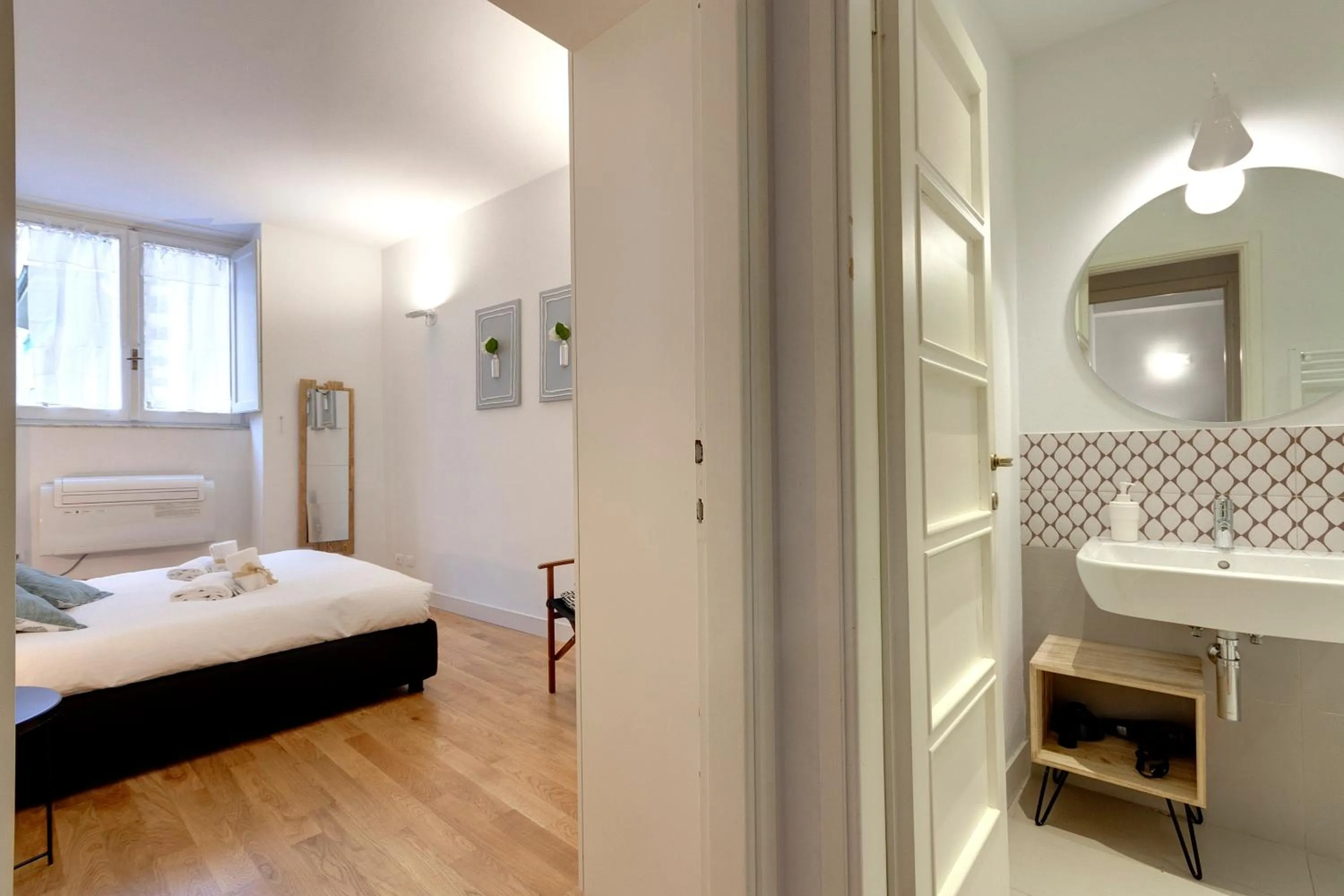 Bathroom, Bed in Costa San Giorgio Apartment by Mamo Florence
