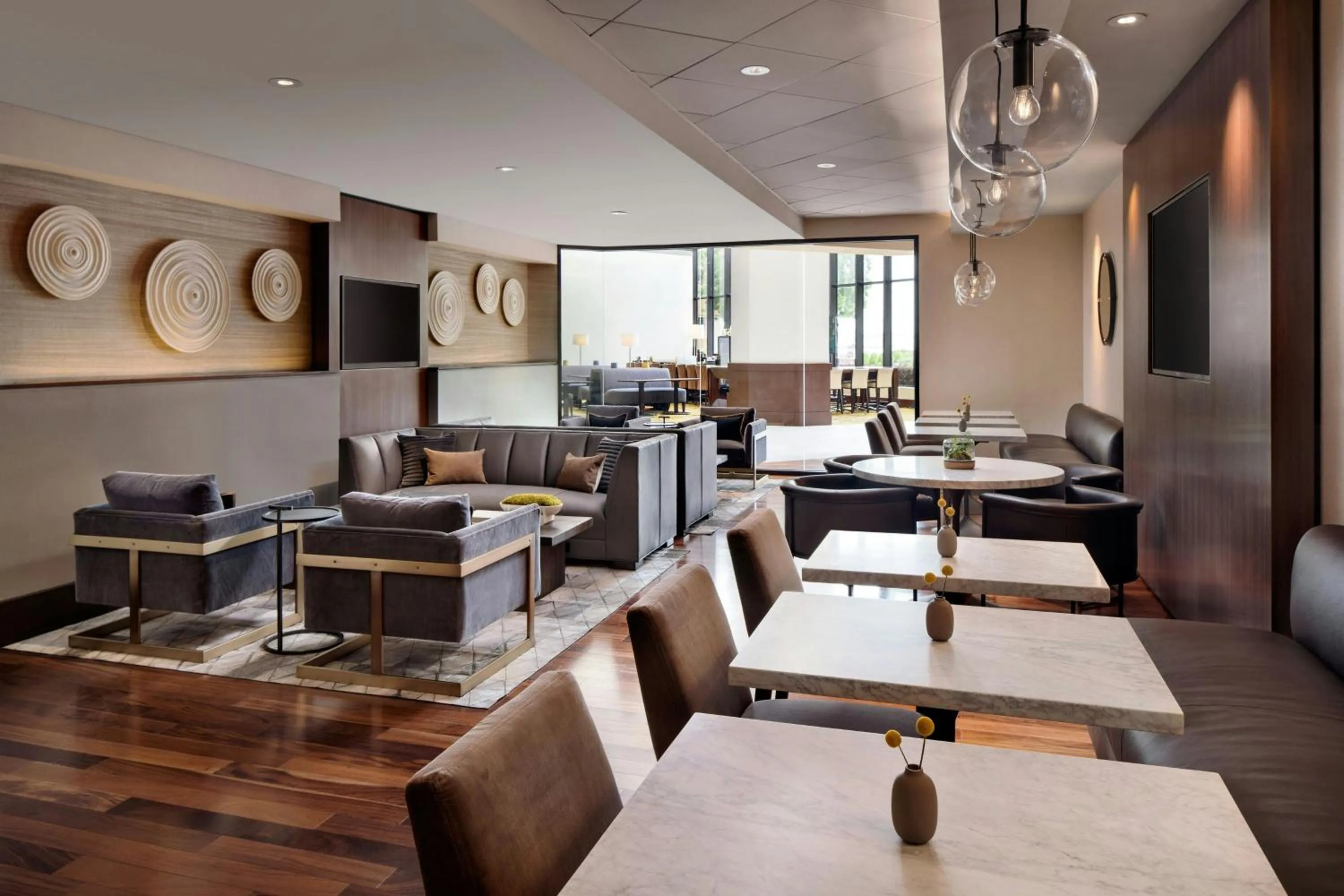 Lounge or bar in San Francisco Airport Marriott Waterfront