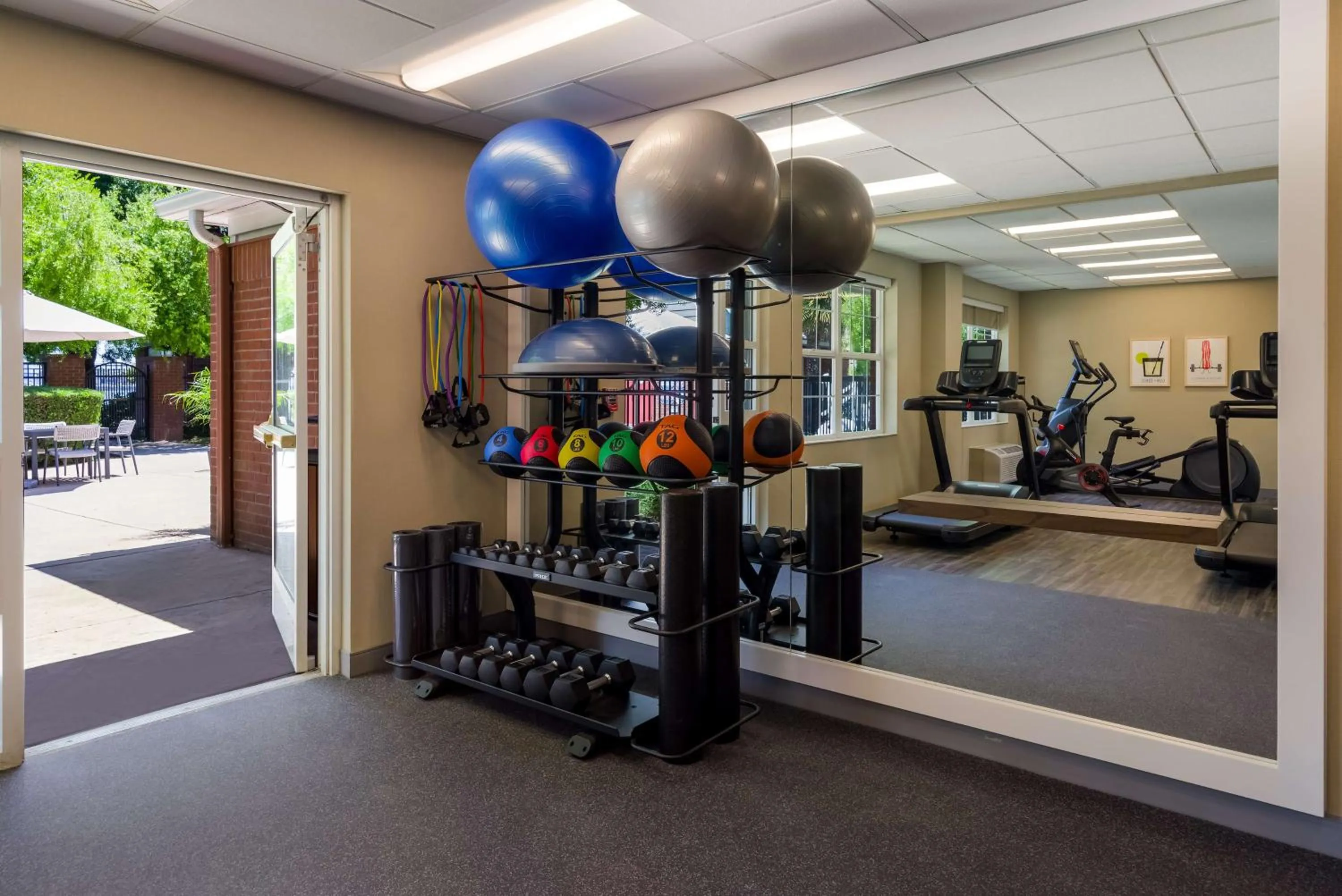 Fitness centre/facilities in Sonesta ES Suites San Francisco Airport Oyster Point Waterfront