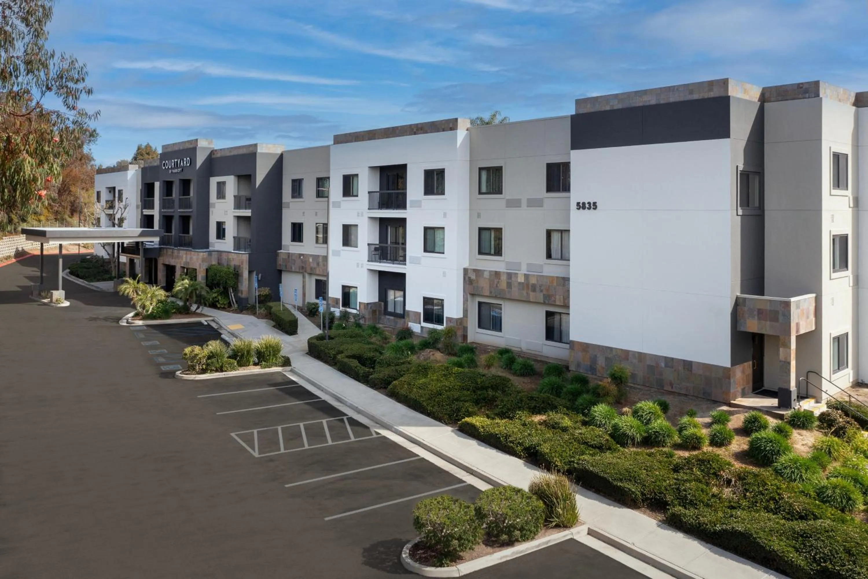 Property building in Courtyard by Marriott San Diego Carlsbad