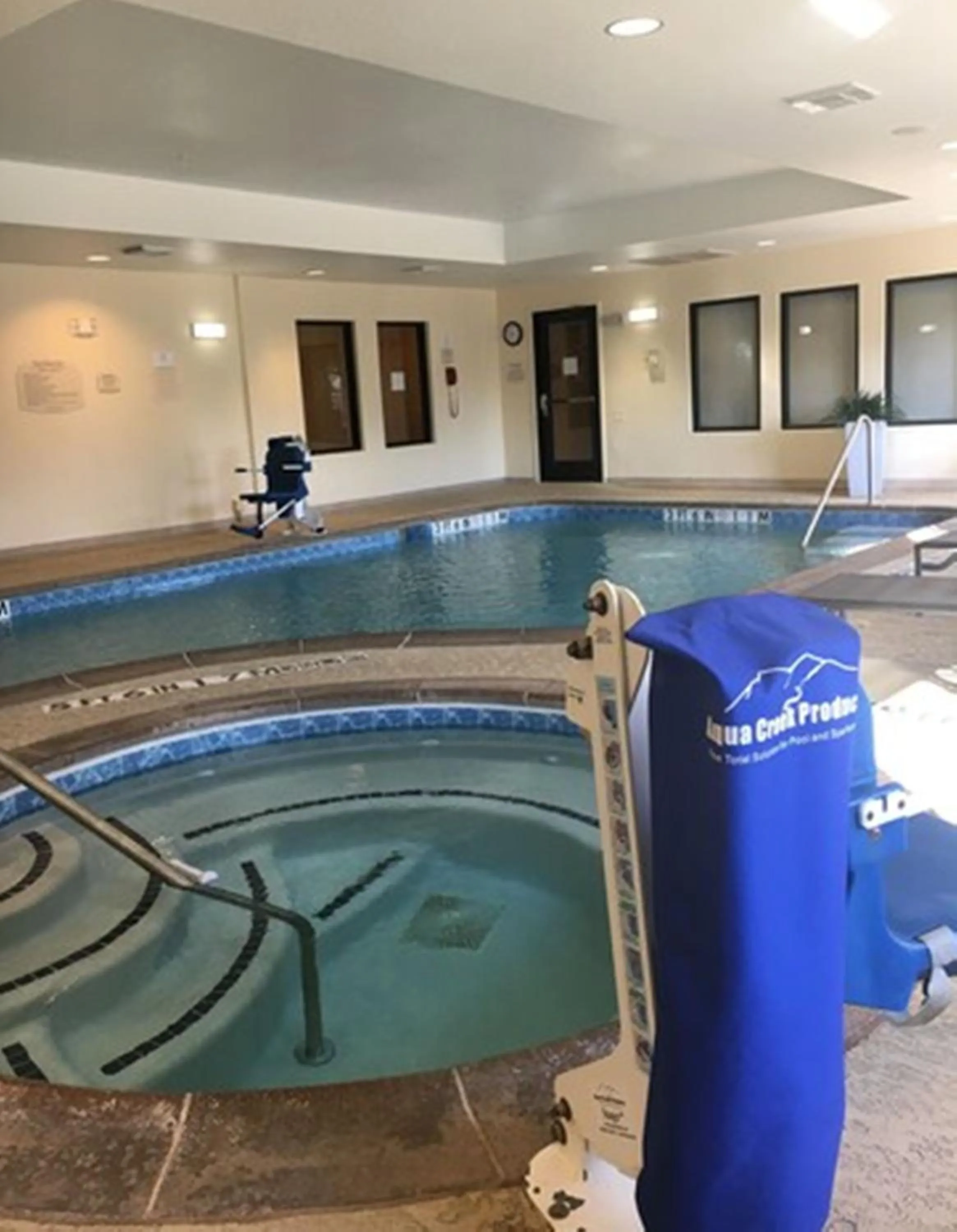 Swimming pool in Fairfield Inn and Suites by Marriott Dallas Mansfield