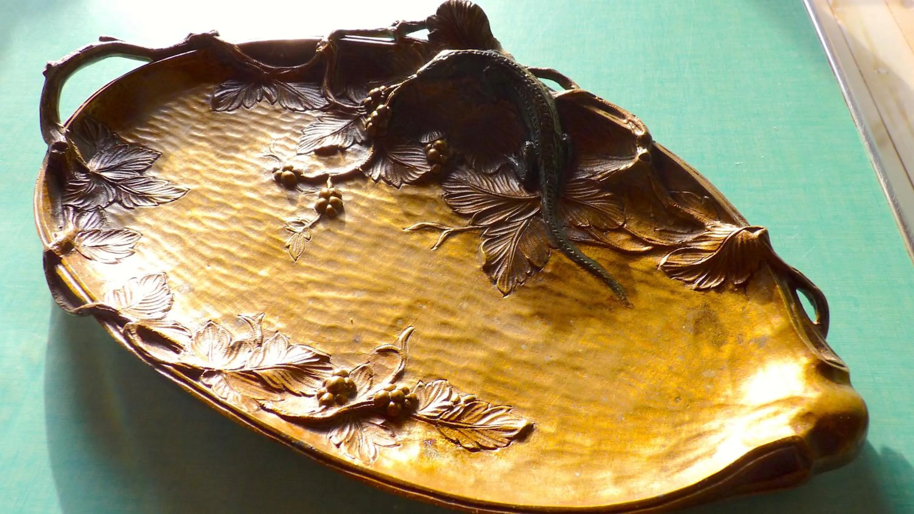 Decorative detail in La maison des musiciens