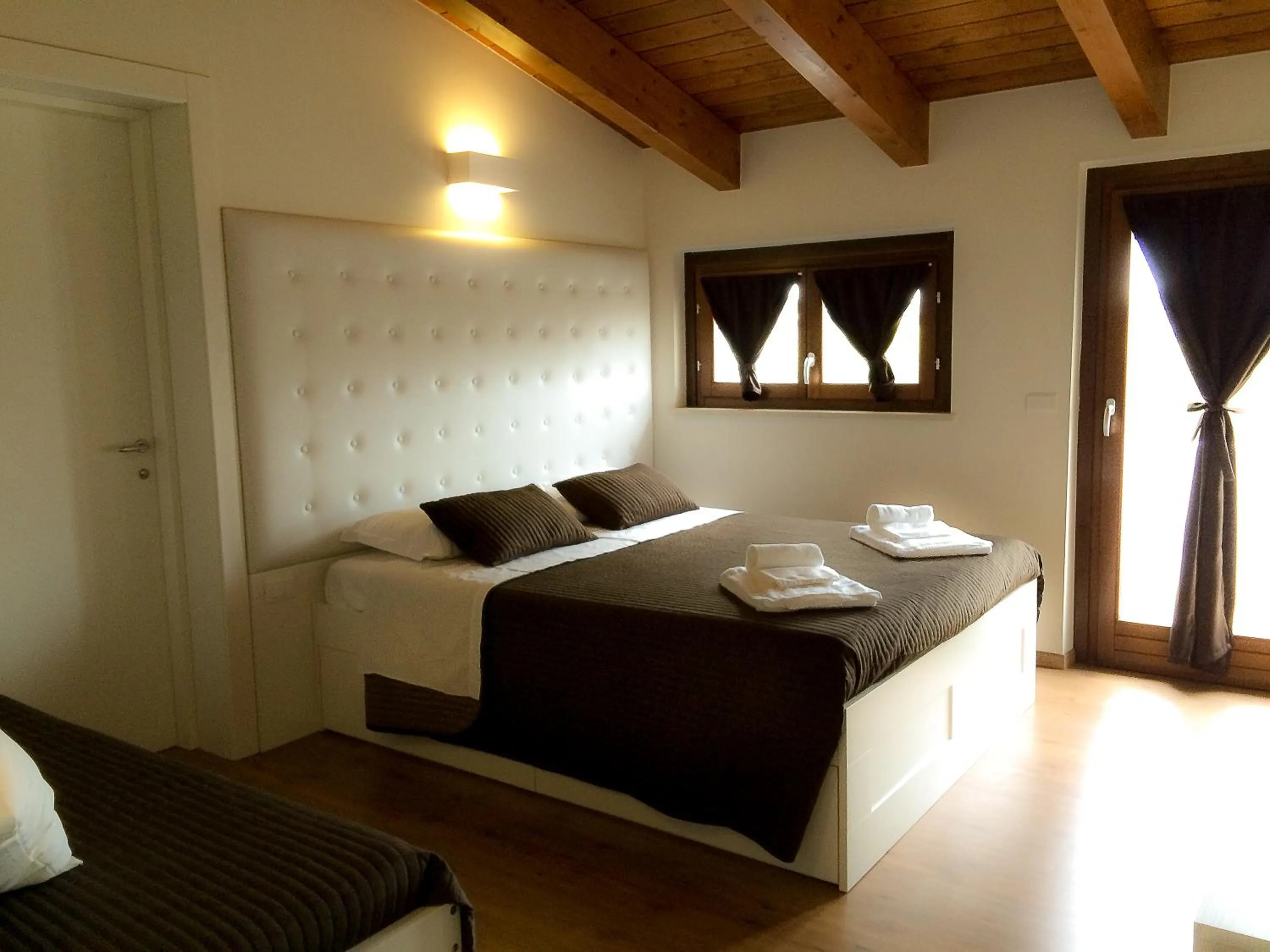 Photo of the whole room, Bed in Boutique Hotel e Spa Città Bianca