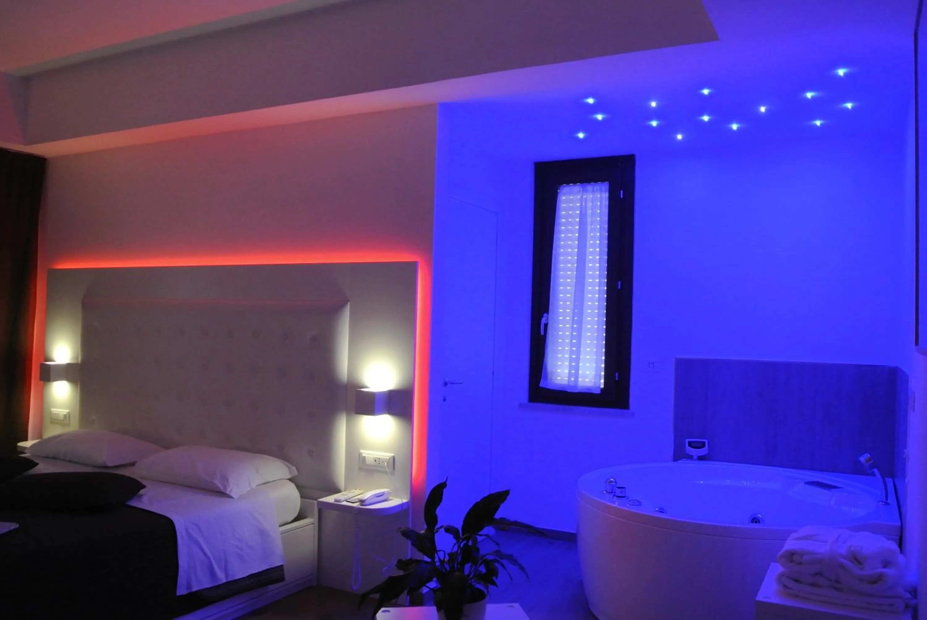 Photo of the whole room, Bed in Boutique Hotel e Spa Città Bianca