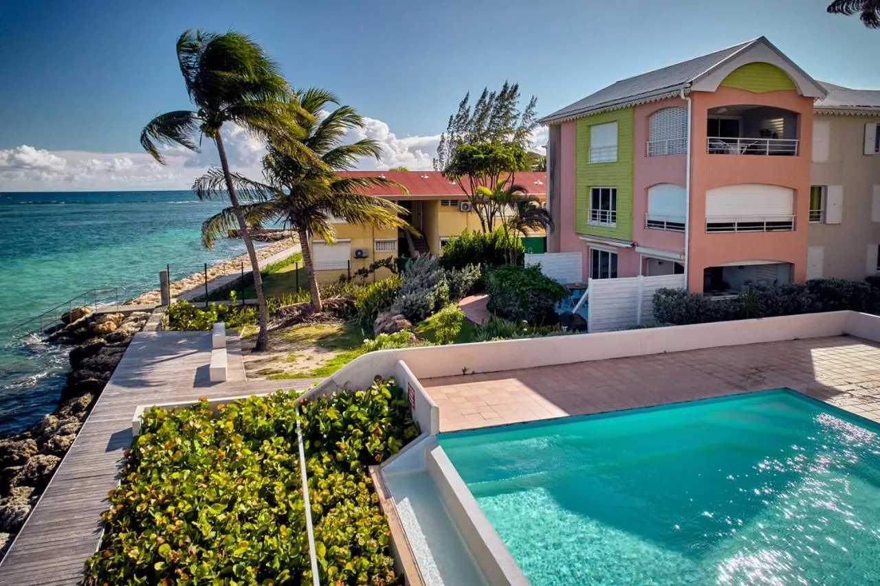 Eden blue mer et piscine