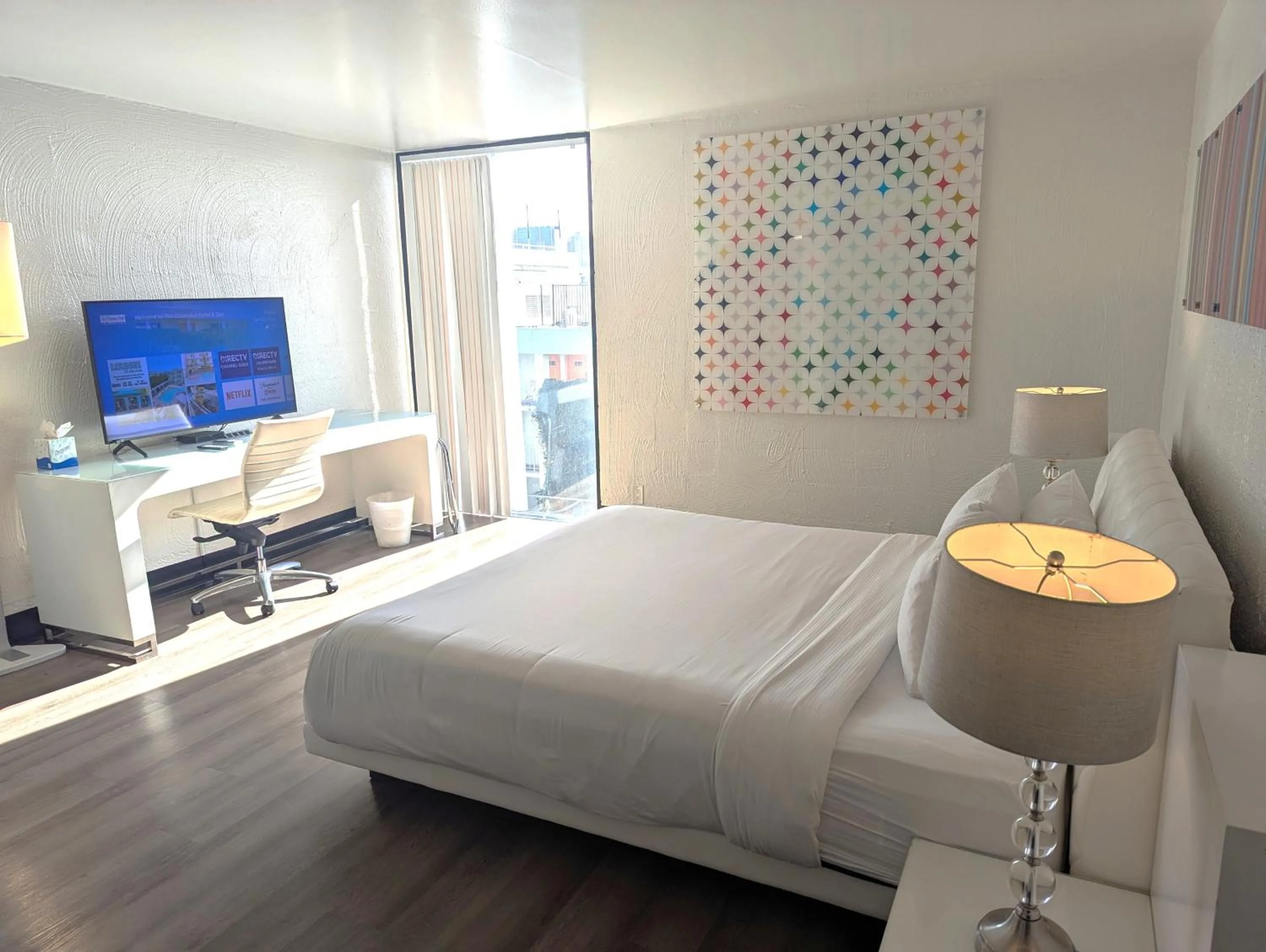 Bedroom, Bed in The Clarendon Hotel & Spa, BW Signature Collection