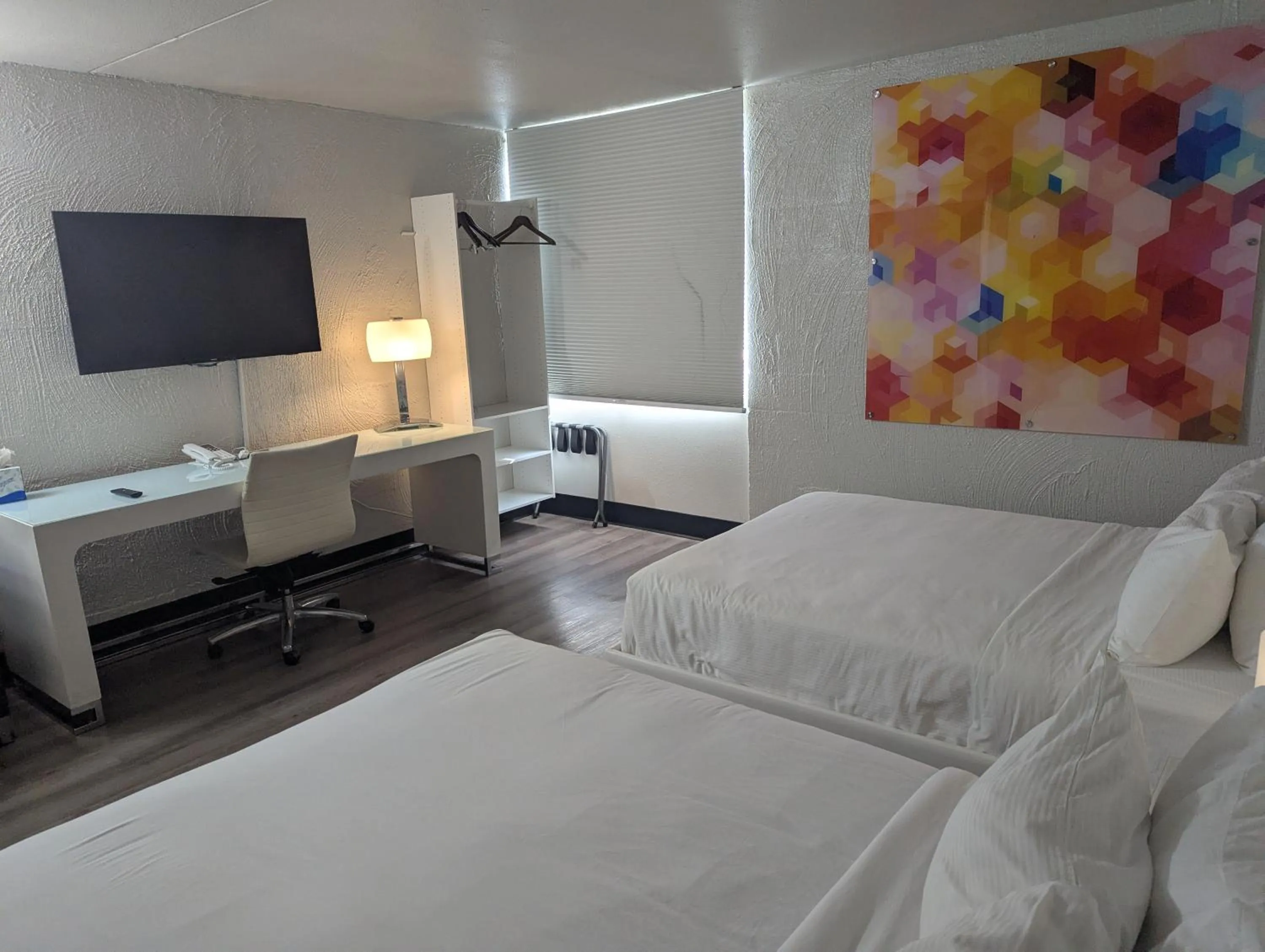 Bedroom, Bed in The Clarendon Hotel & Spa, BW Signature Collection