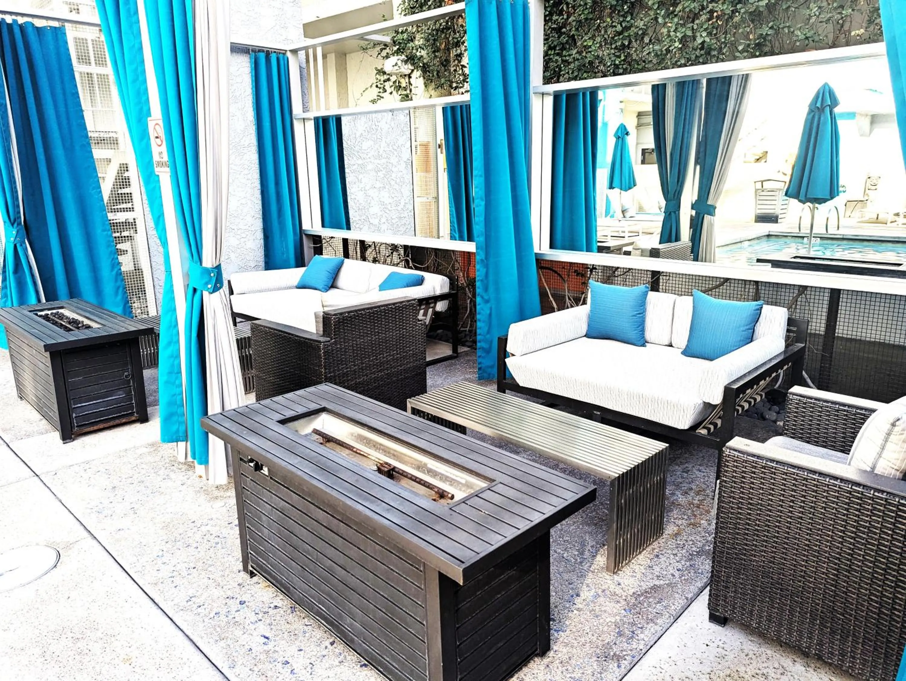 Swimming pool in The Clarendon Hotel & Spa, BW Signature Collection