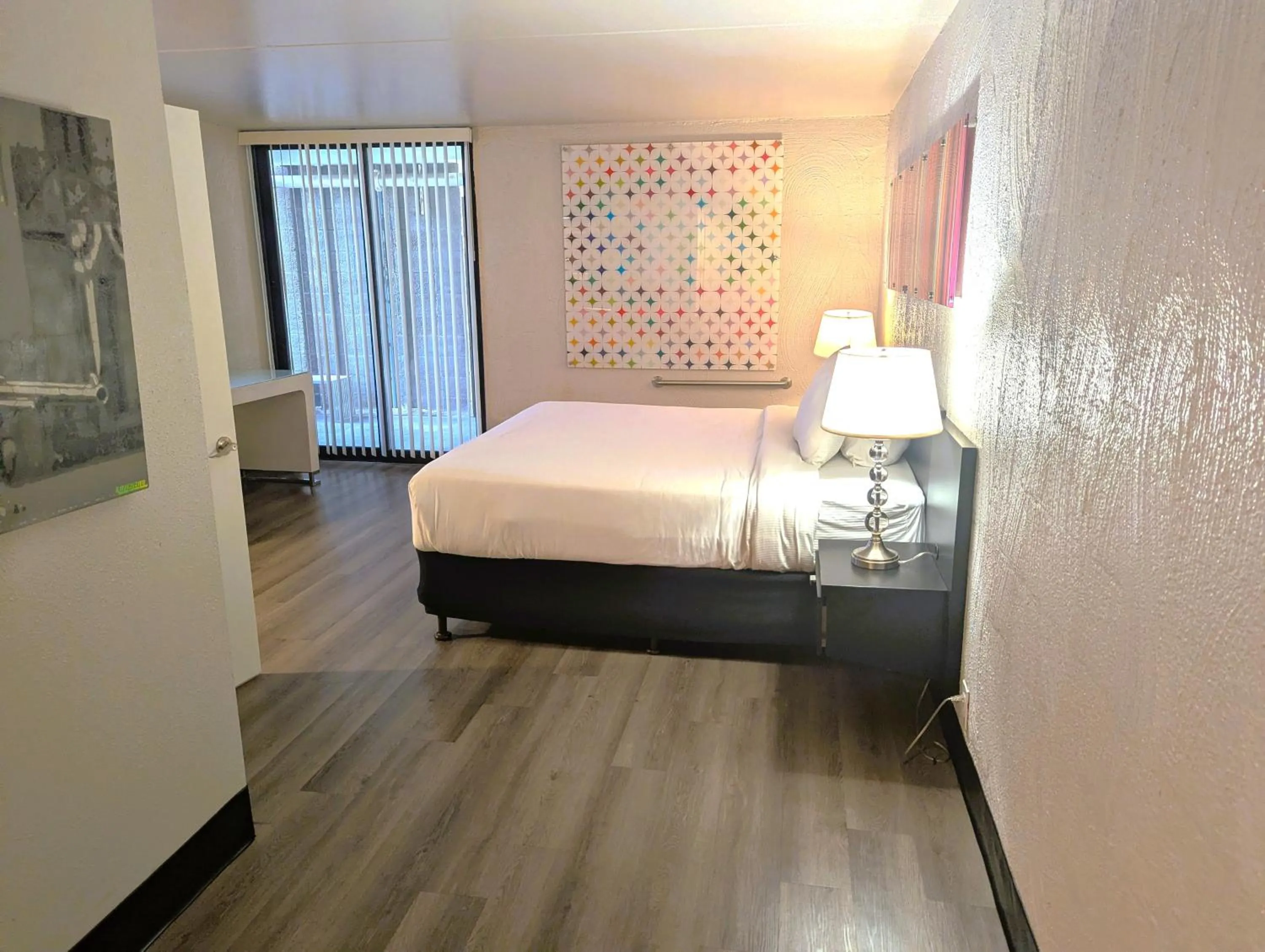 Bedroom, Bed in The Clarendon Hotel & Spa, BW Signature Collection