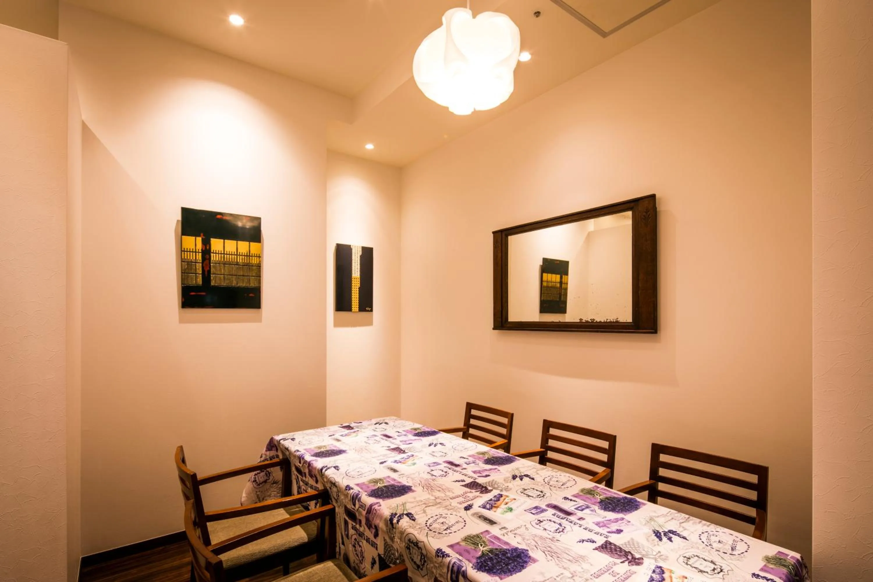 Restaurant/places to eat in Sotetsu Fresa Inn Ginza-Nanachome