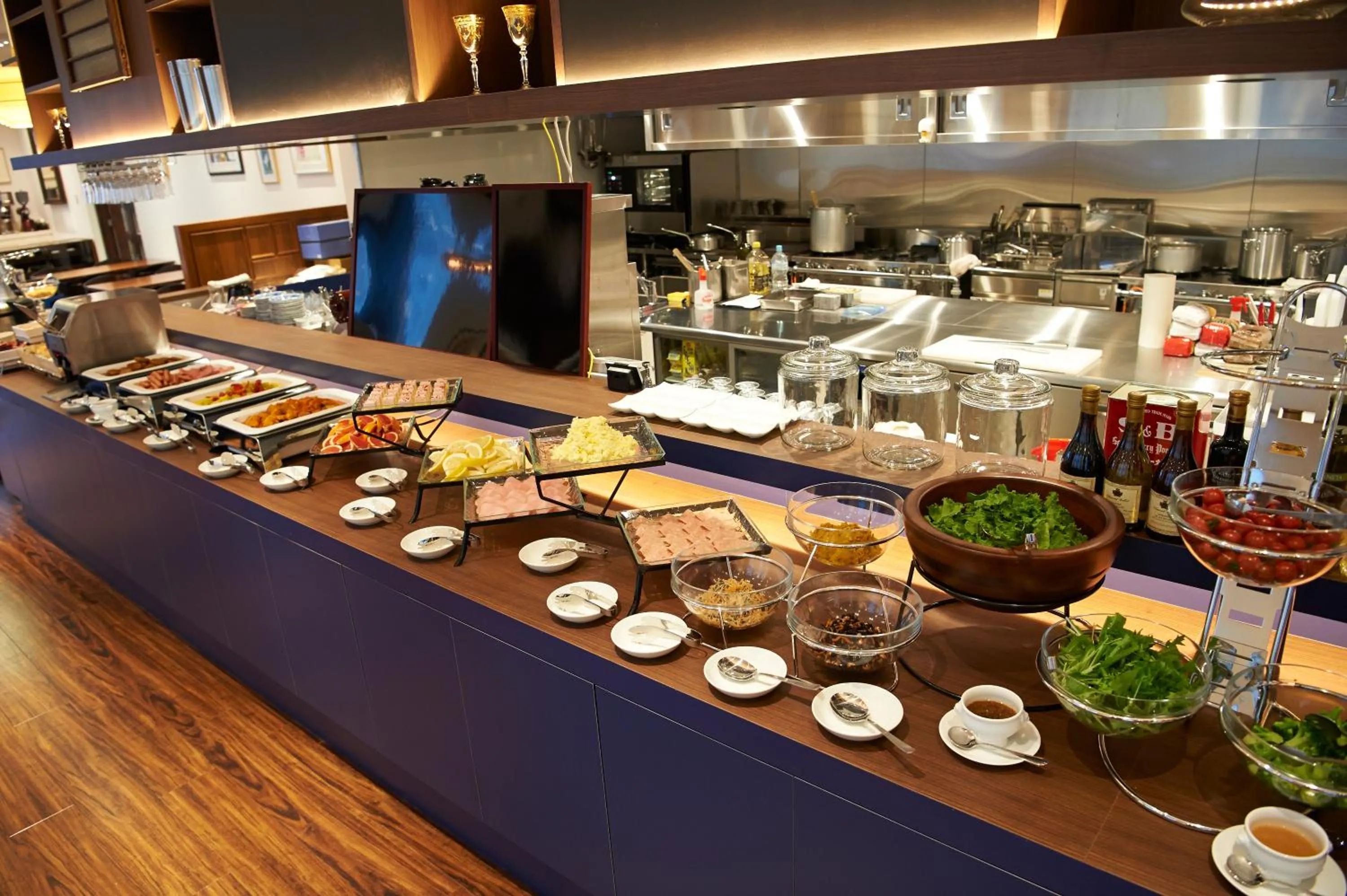 Restaurant/places to eat in Sotetsu Fresa Inn Ginza-Nanachome