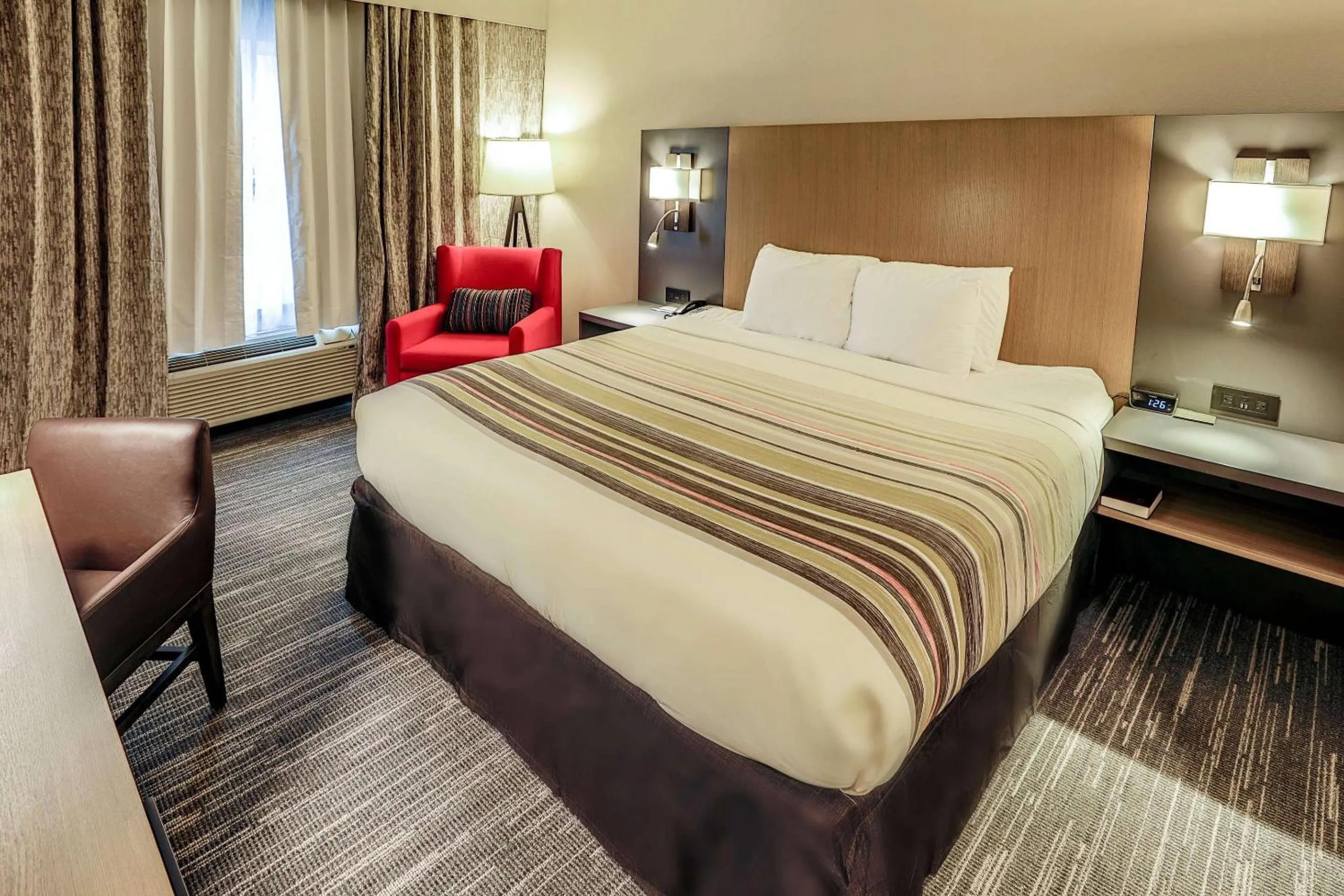Bedroom, Bed in Country Inn & Suites by Radisson Nashville Airport TN
