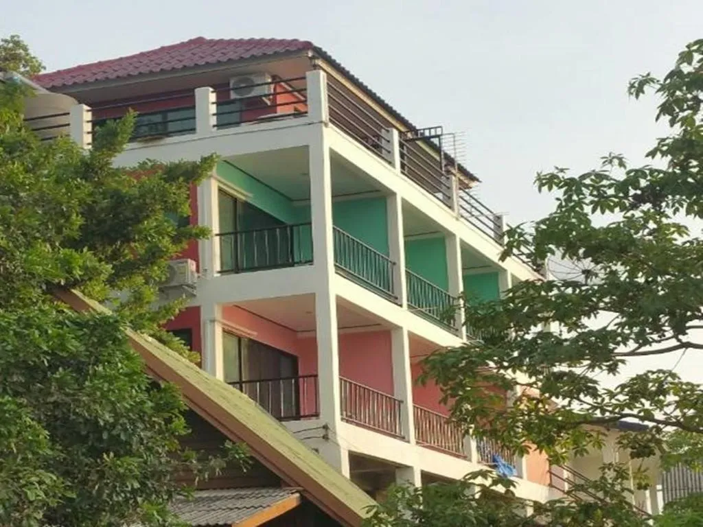 Ocean View Resort - Koh Sichang