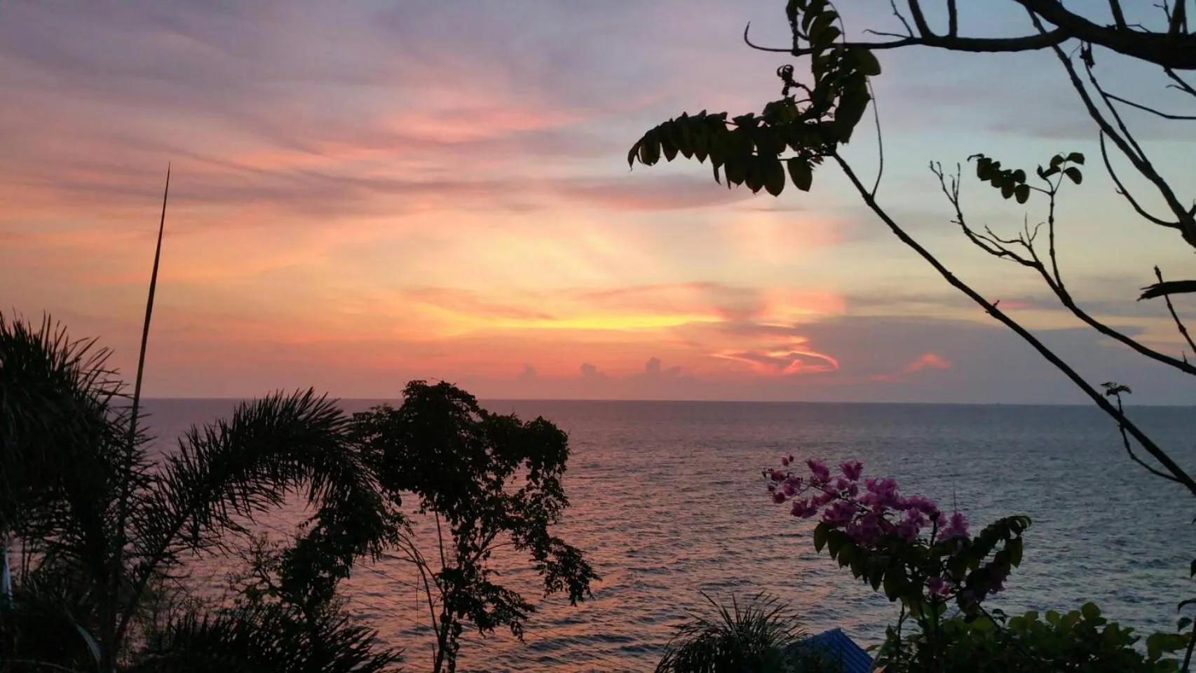 Ocean View Resort - Koh Sichang