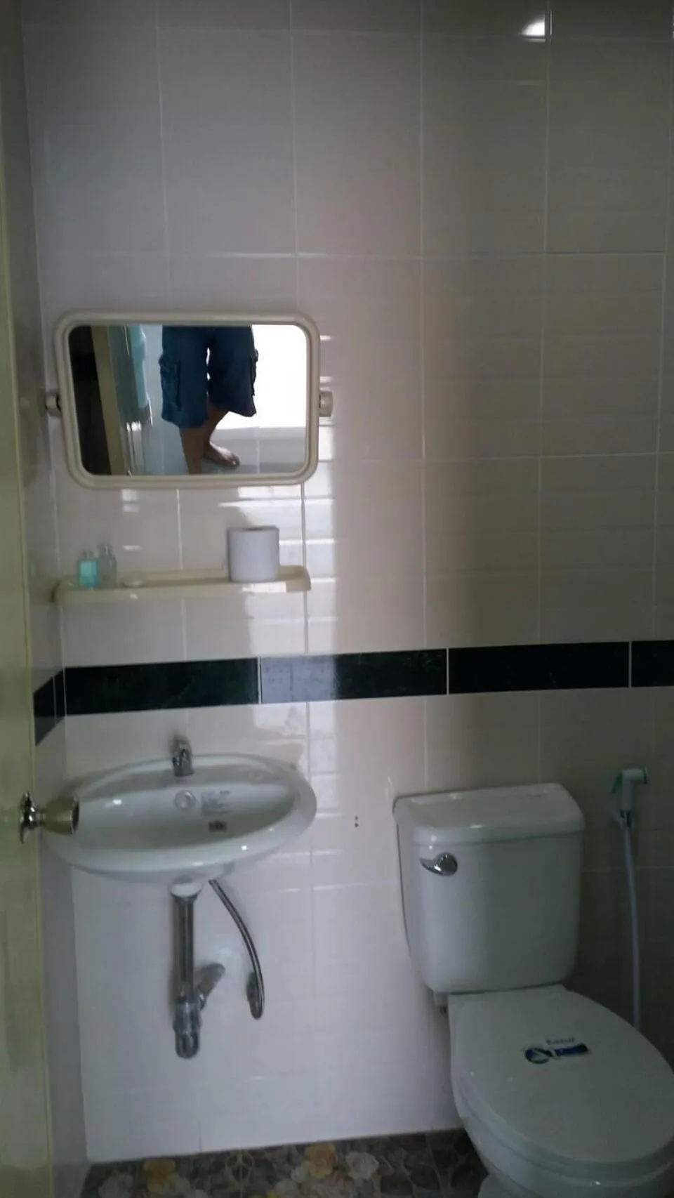 Ocean View Resort - Koh Sichang