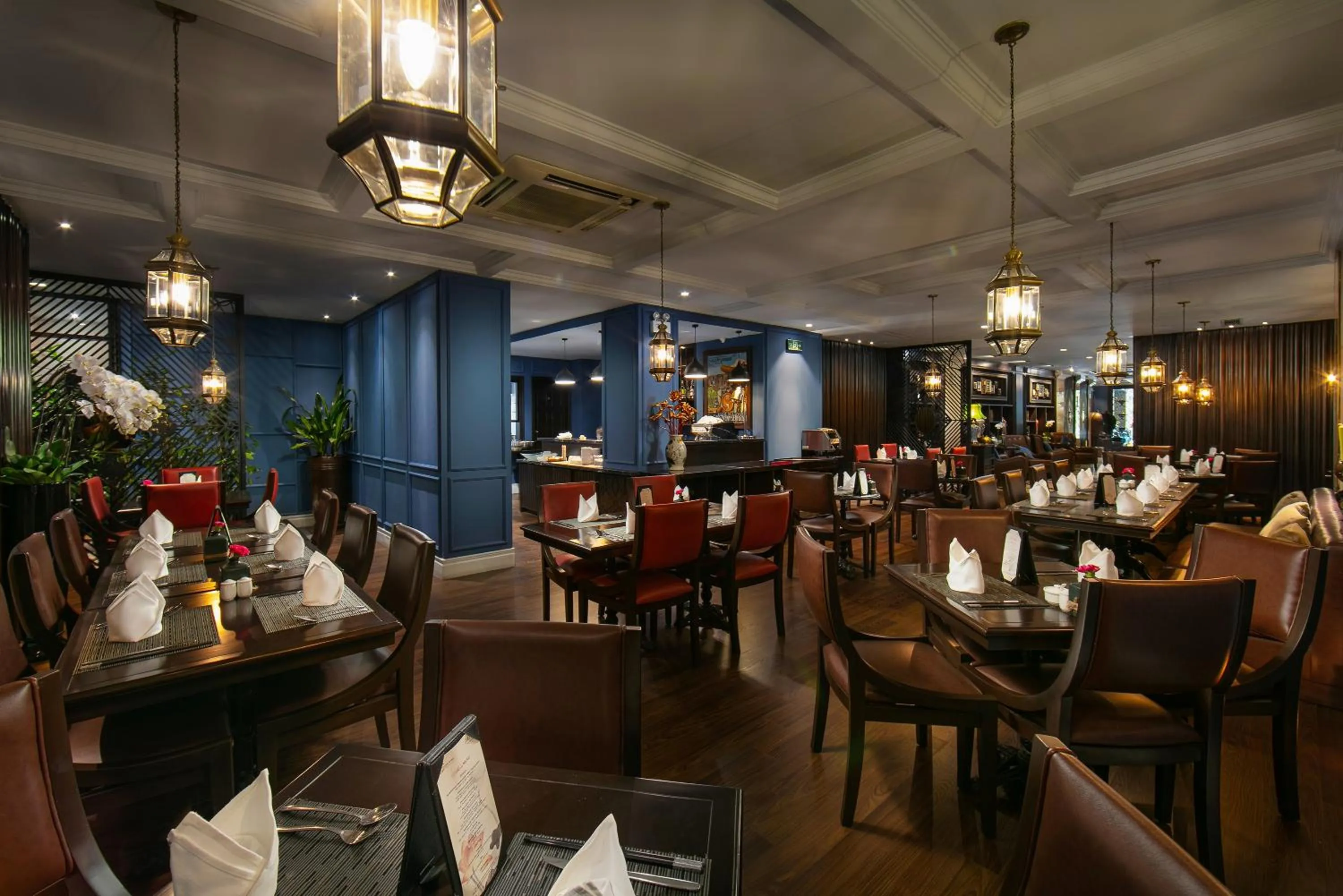 Restaurant/places to eat in O'Gallery Premier Hotel & Spa